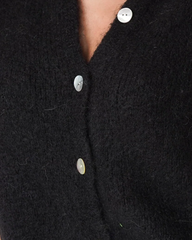 Bea Cardigan Sleeveless Black-zoom-
