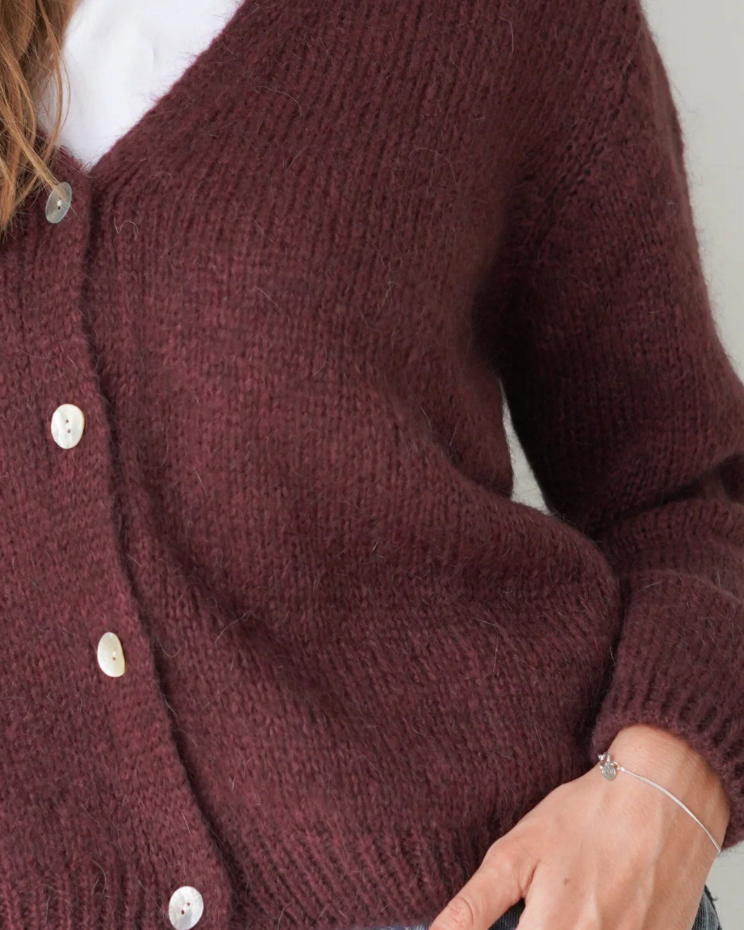 Vivian Cardigan V-Neck Chocolate-zoom-5