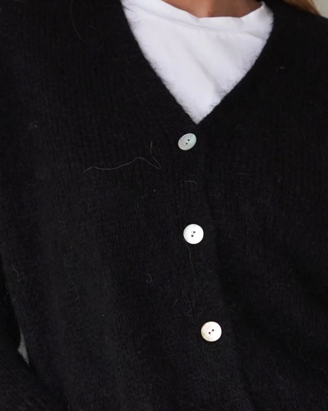 Vivian Cardigan V-Neck Black-5