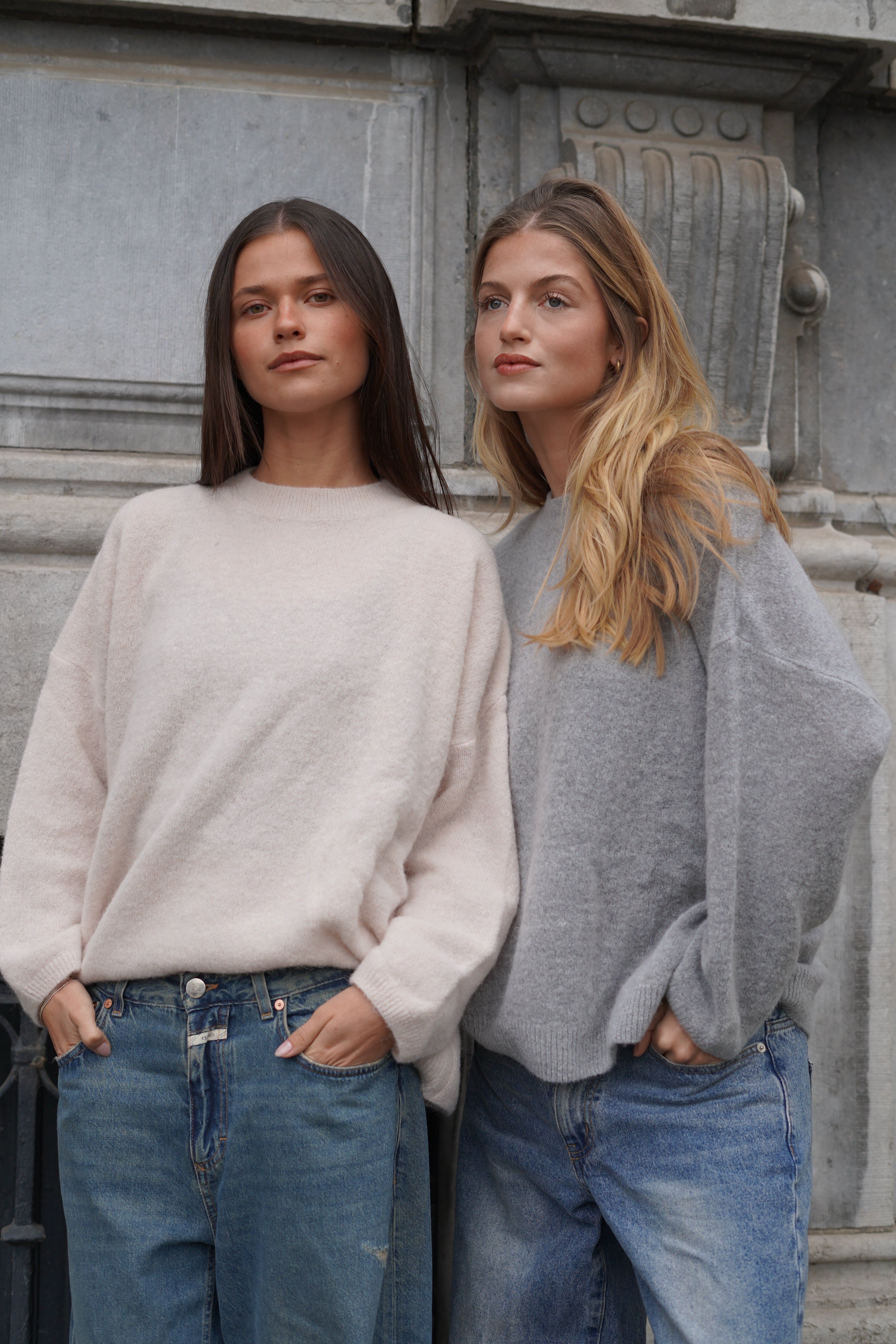 Caro Crew Neck Pullover Sand-zoom-2