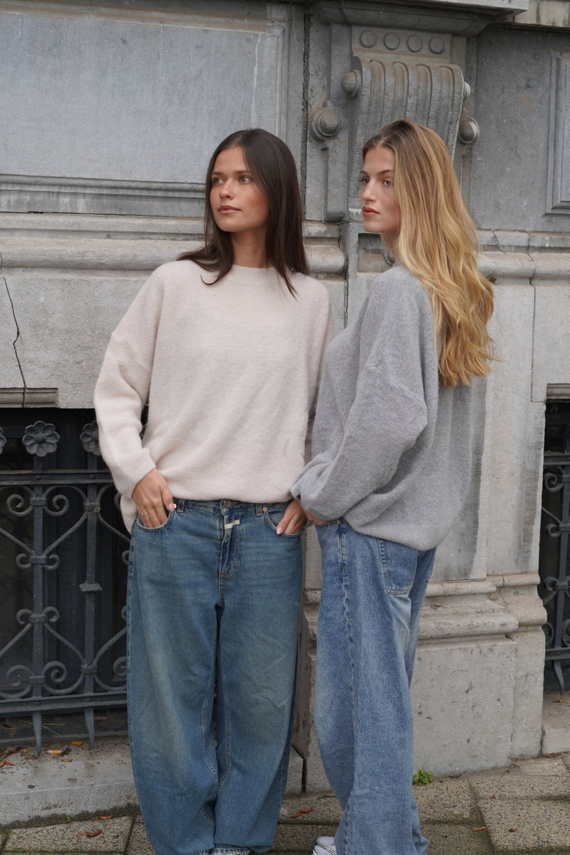 Caro Crew Neck Pullover Sand-zoom-