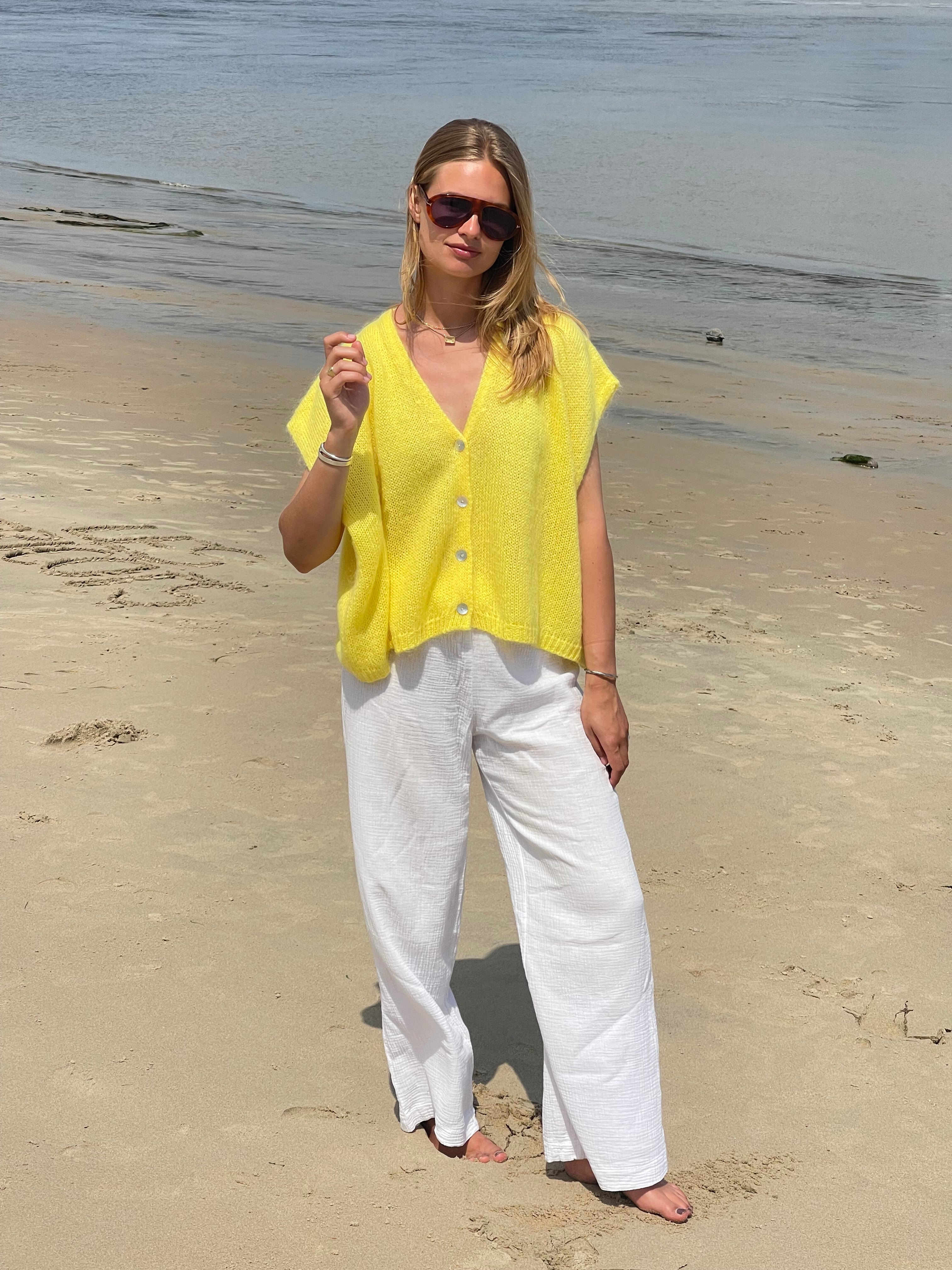 Elli Sleeveless V-Neck Yellow-zoom-6
