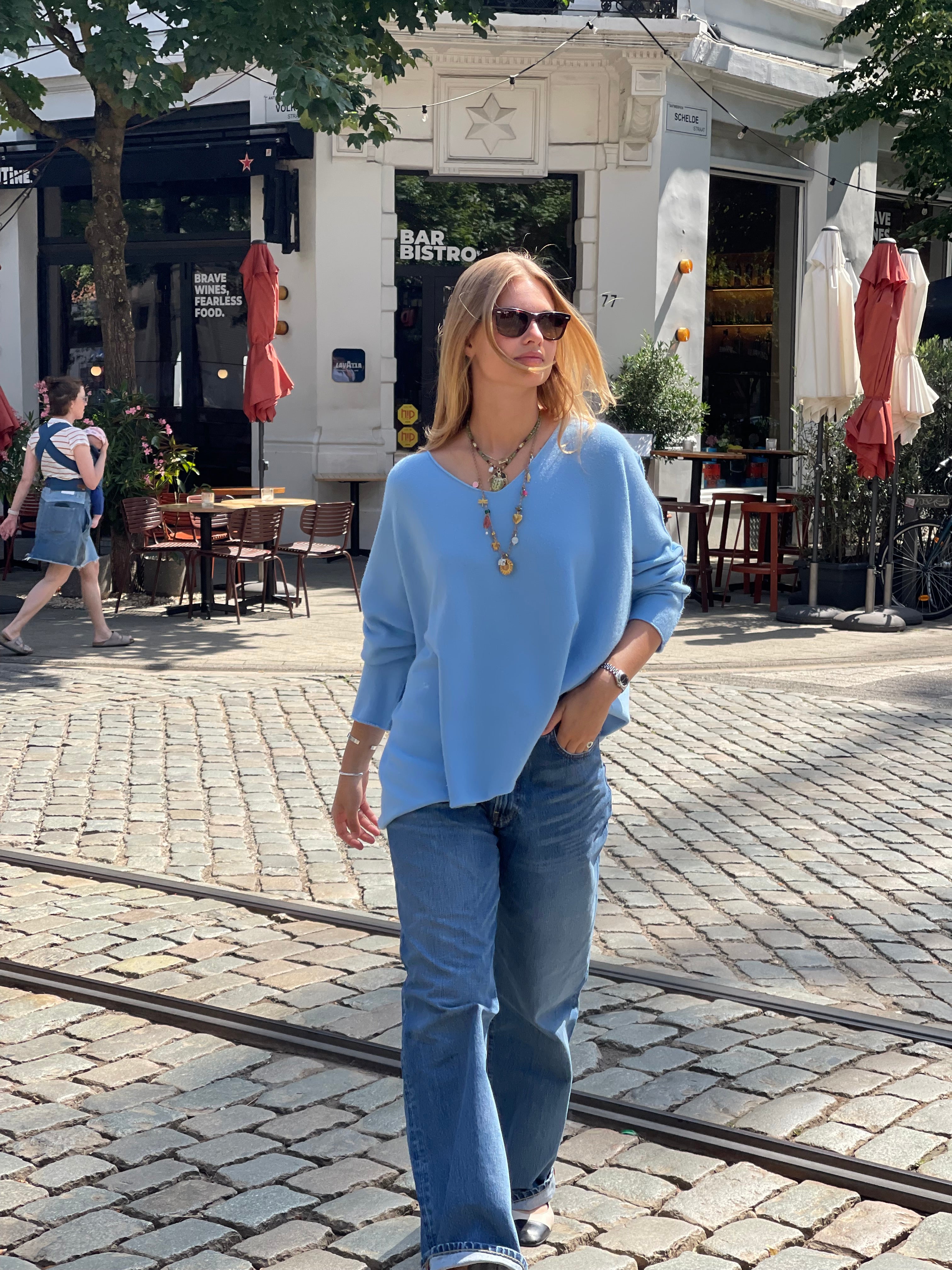 Laura V-Neck Pull Jeans