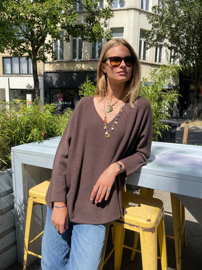 Laura V-Neck Pull Brown-zoom-