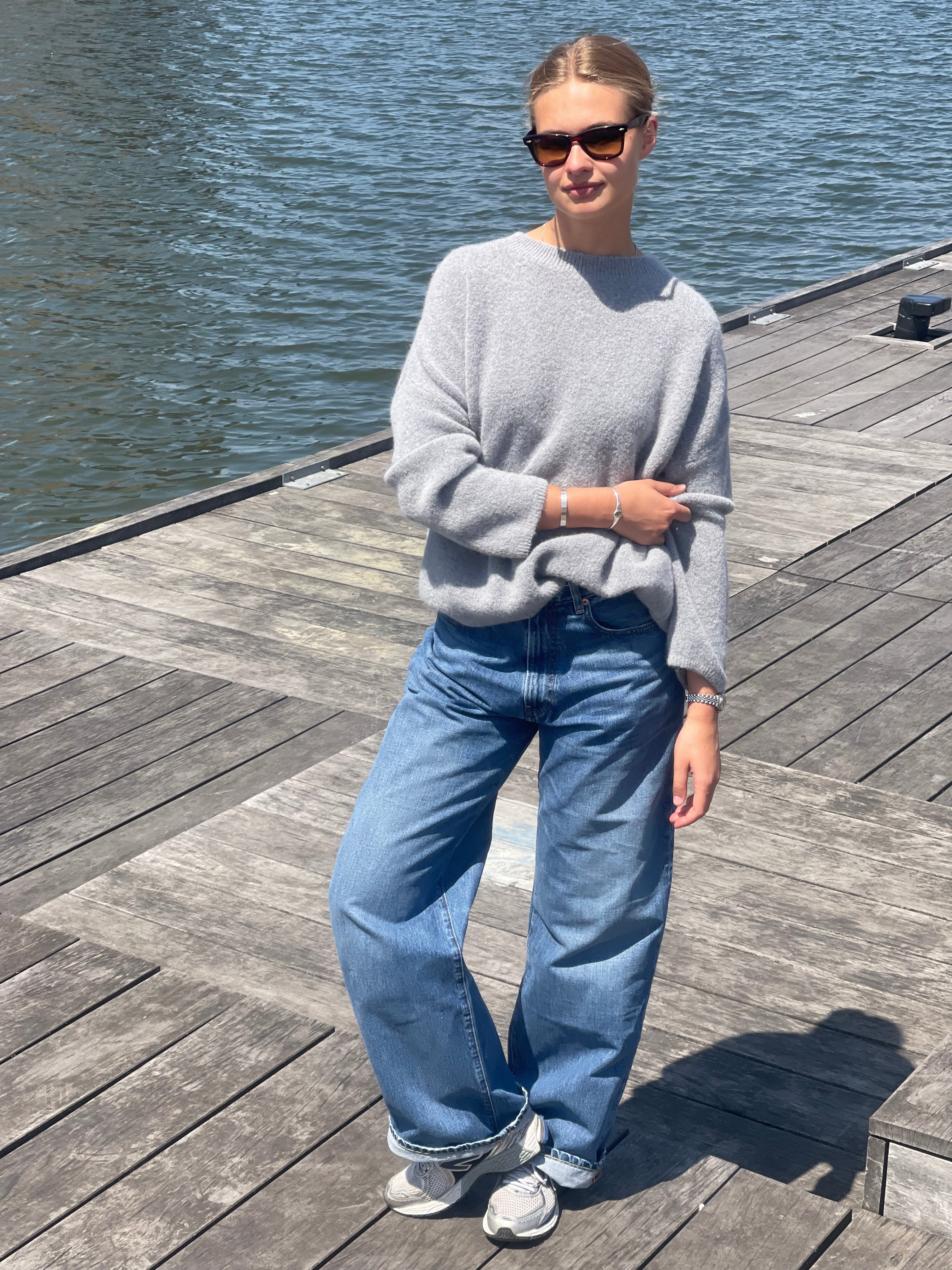 Caro Crew Neck Pullover Grey-zoom-7