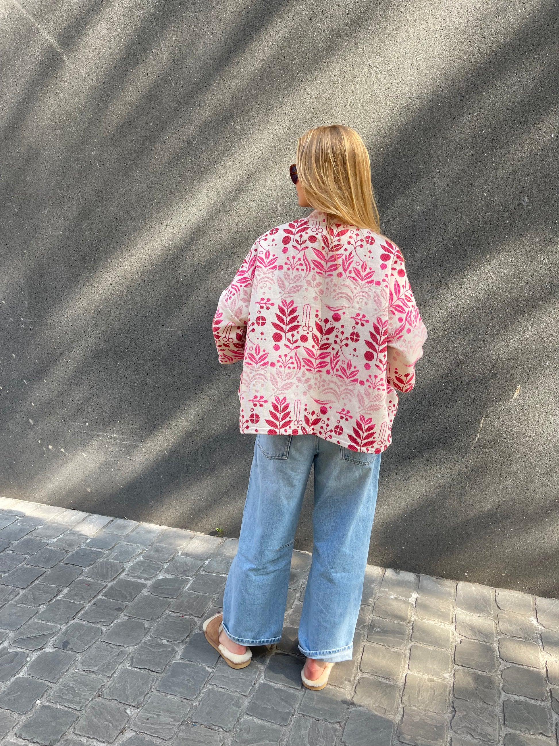 Lily Jacquard Kimono Pink-3