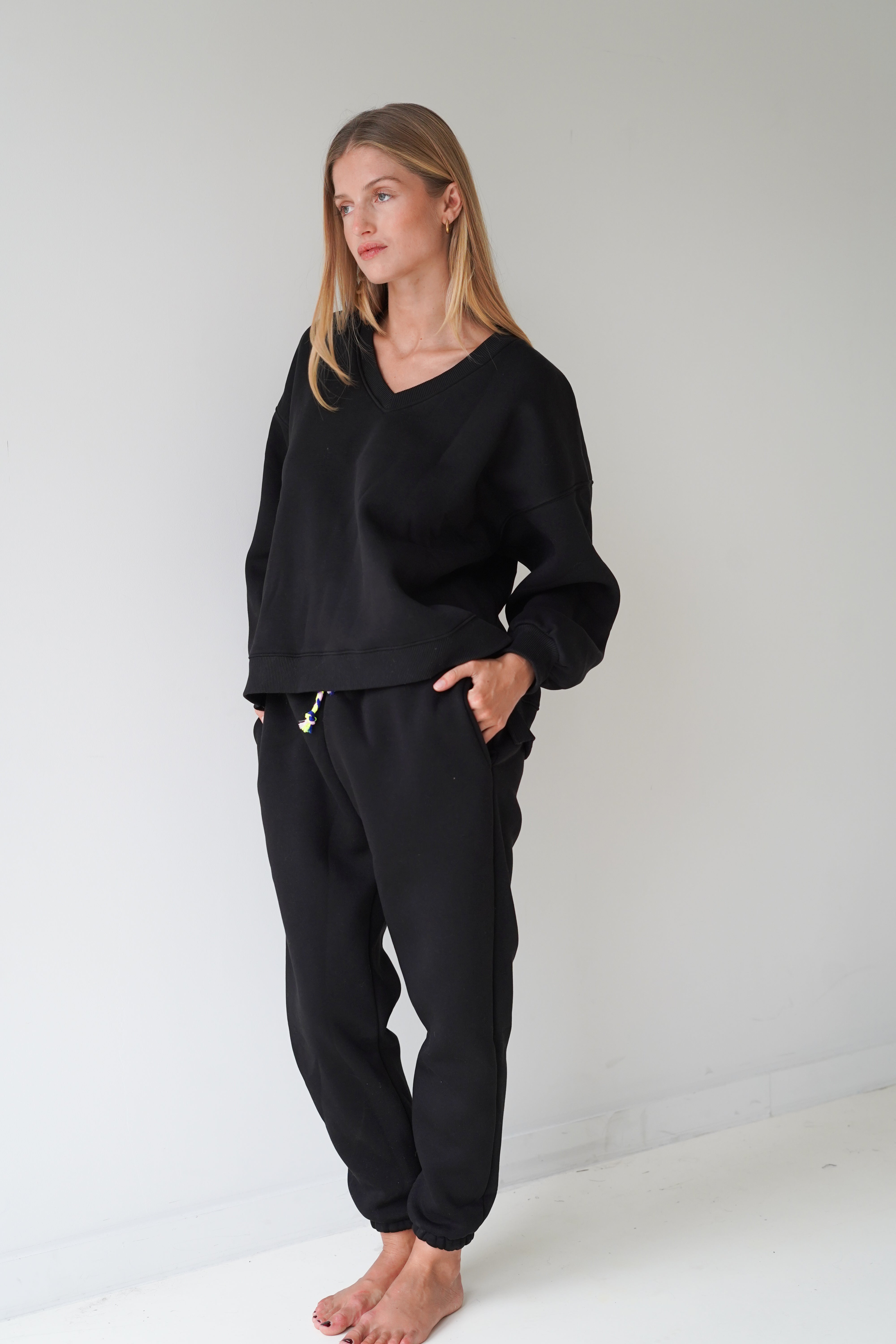 Brigitte Jogging Pants Black-zoom-5
