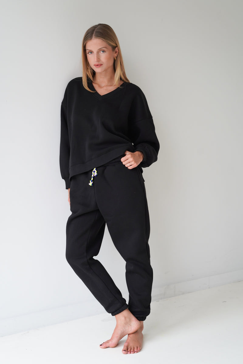 Brigitte Jogging Pants Black-zoom-