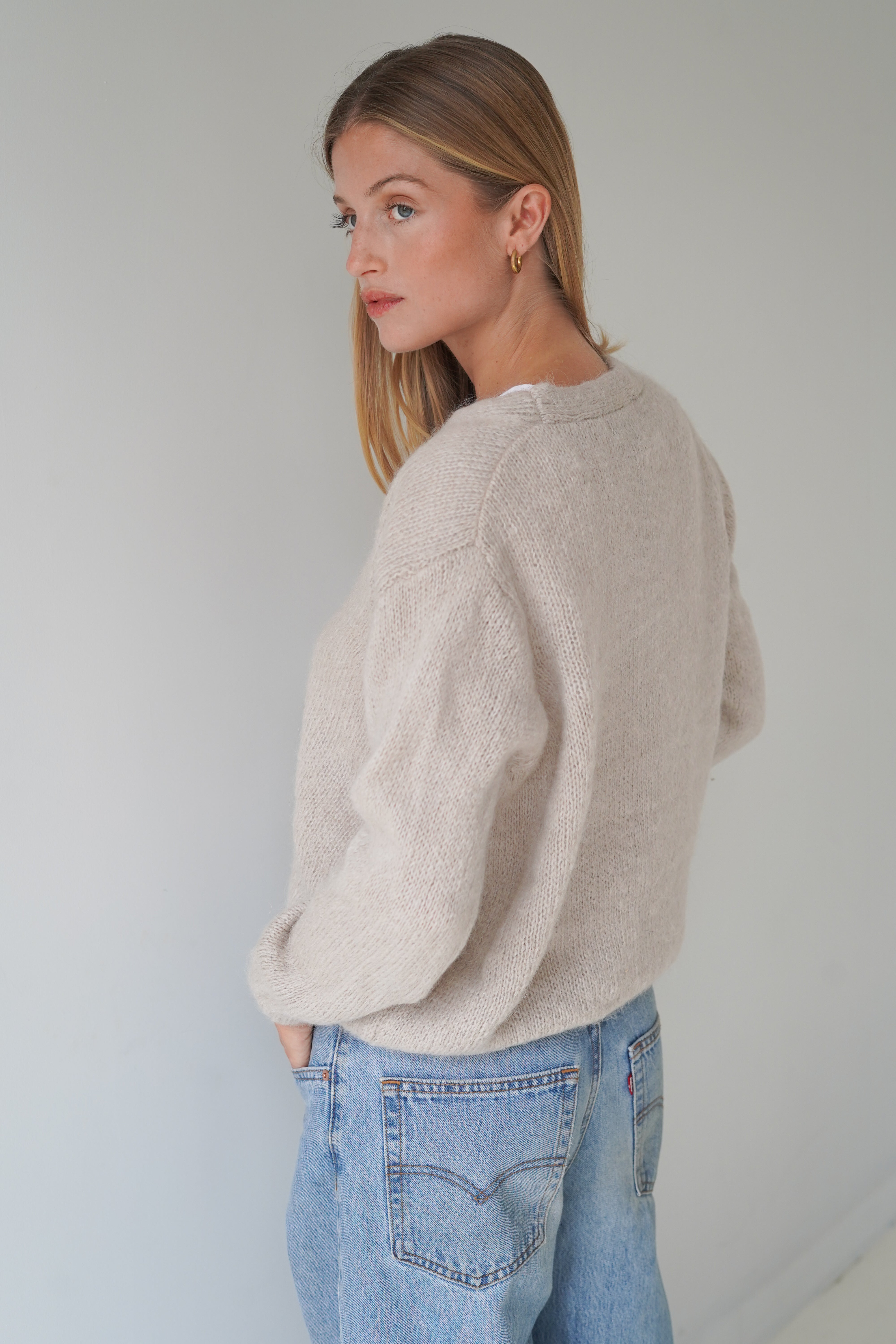 Vivian Cardigan V-Neck Sand-zoom-3