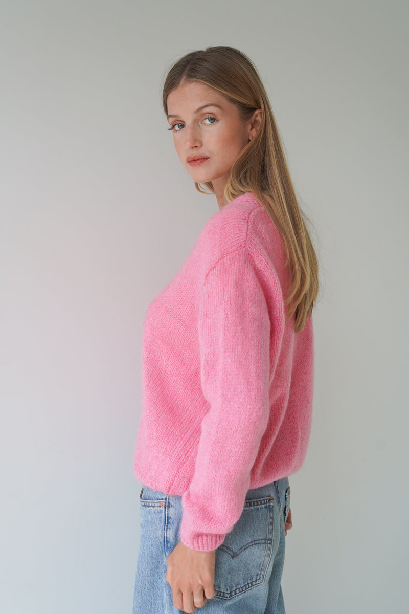 Vivian Cardigan V-Neck Candy Pink-zoom-