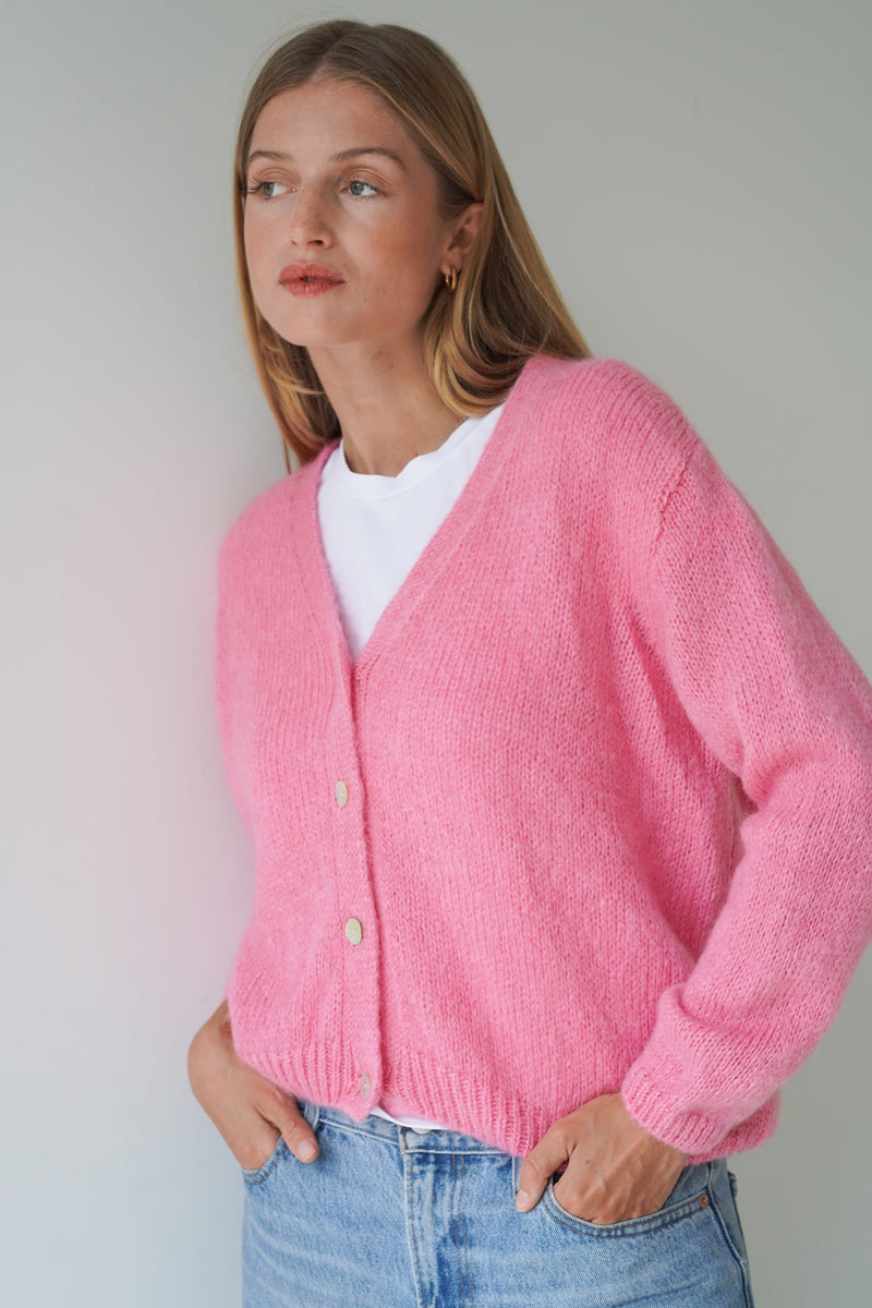 Vivian Cardigan V-Neck Candy Pink-zoom-