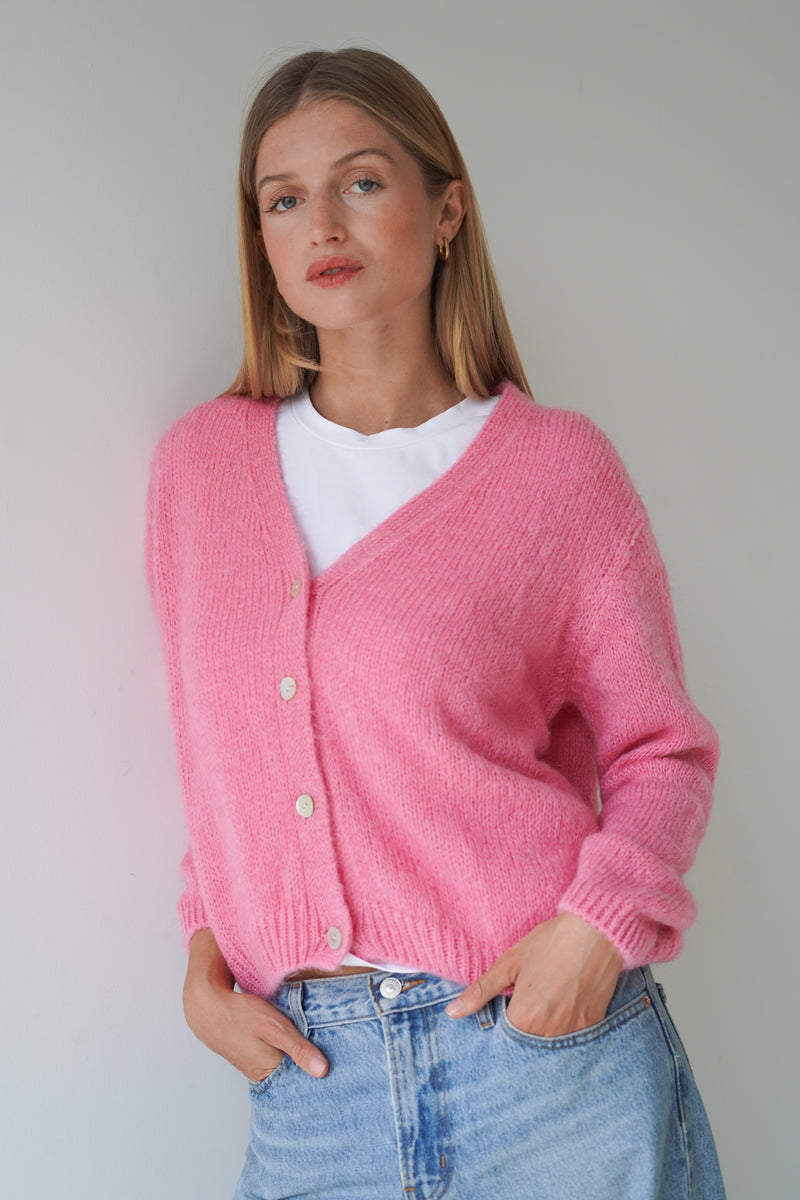 Vivian Cardigan V-Neck Candy Pink-zoom-