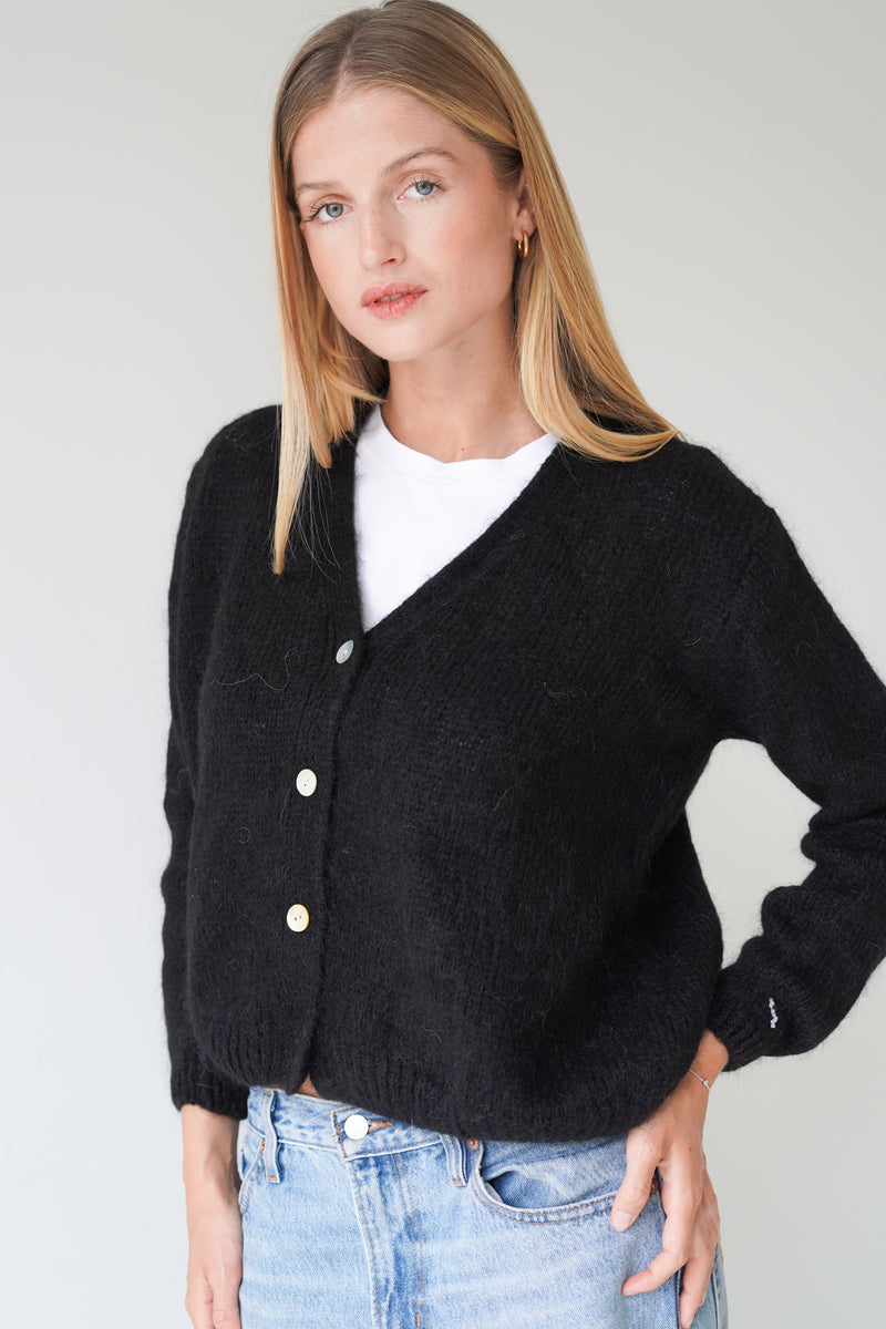 Vivian Cardigan V-Neck Black-zoom-