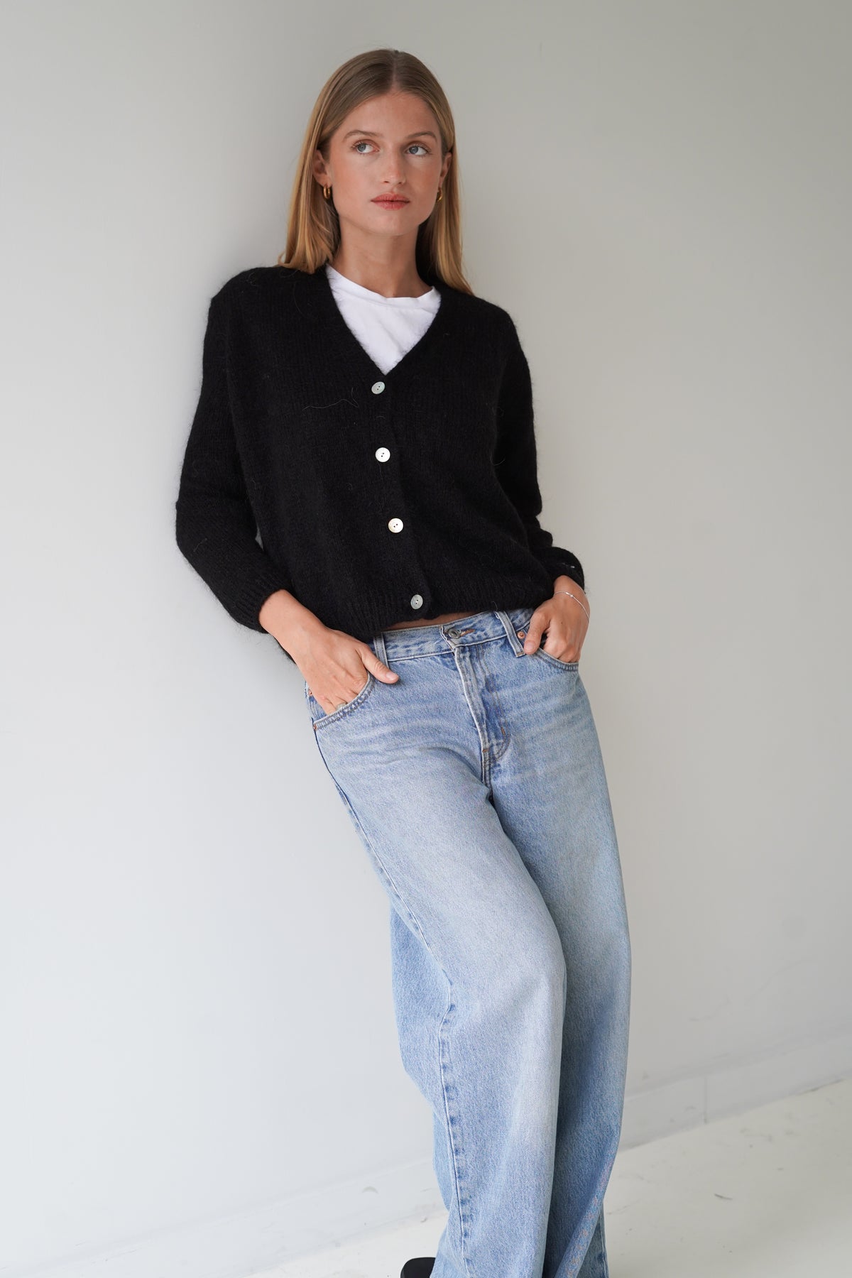Vivian Cardigan V-Neck Black