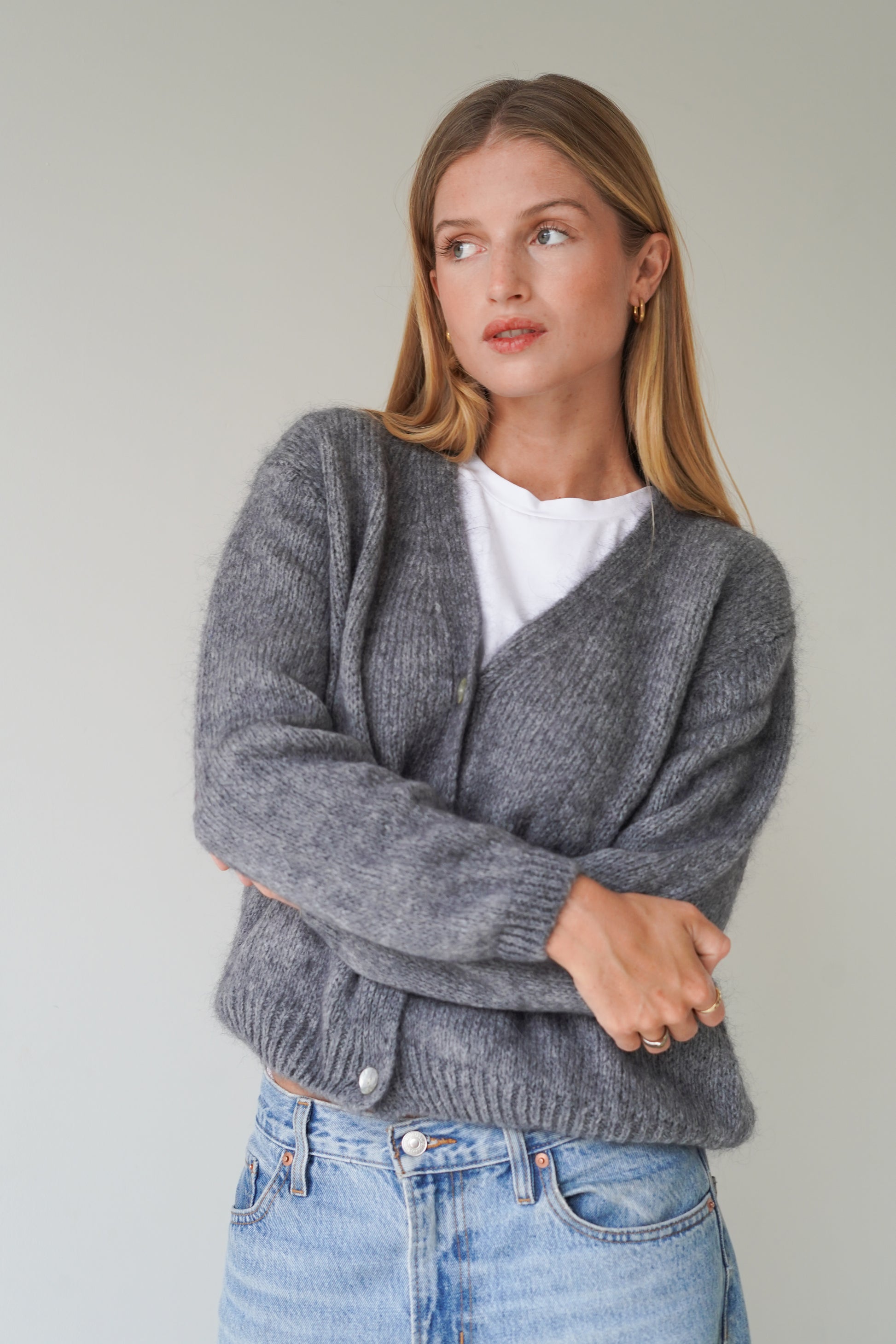 Vivian Cardigan V-Neck Grey-1