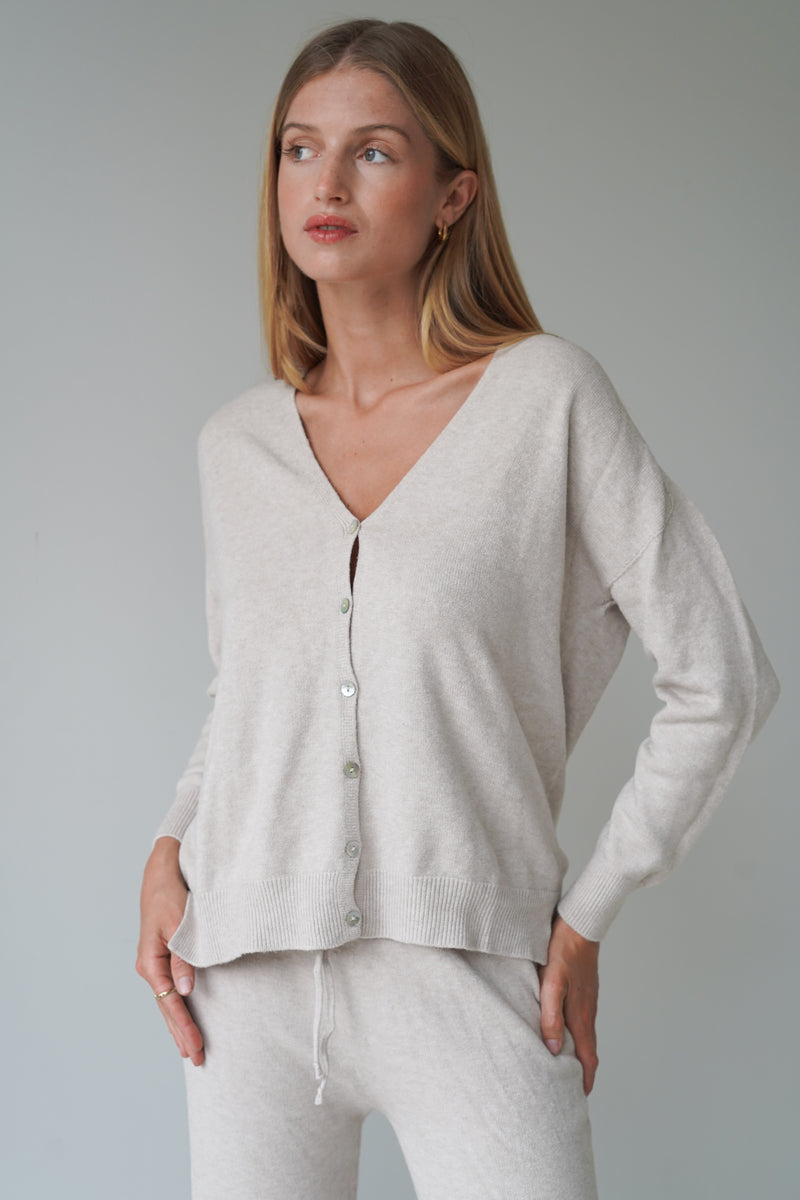 Jessica Cardigans With Buttons Sand-zoom-