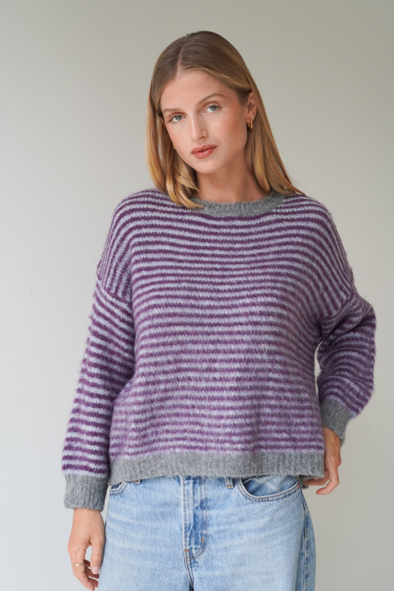 Anna Pullover Crew Neck Stripes Pastel Blue / Burgundy-zoom-