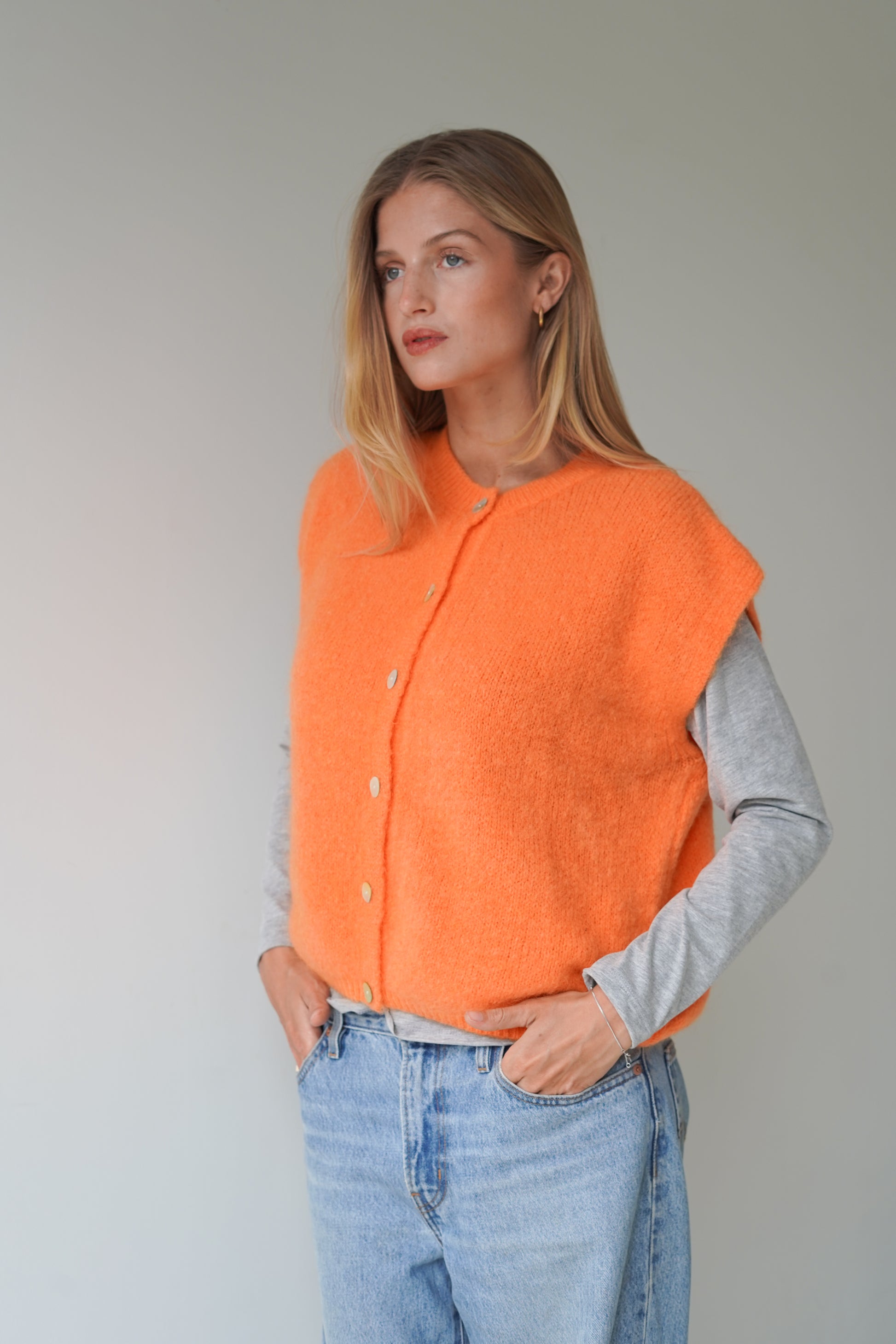 Bea Cardigan Sleeveless Orange-6