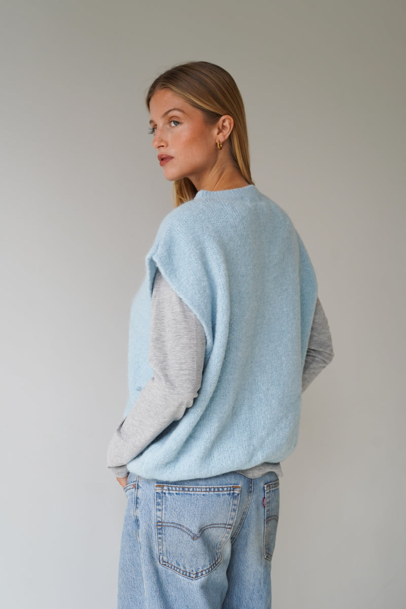 Bea Cardigan Sleeveless Pastel Blue-zoom-