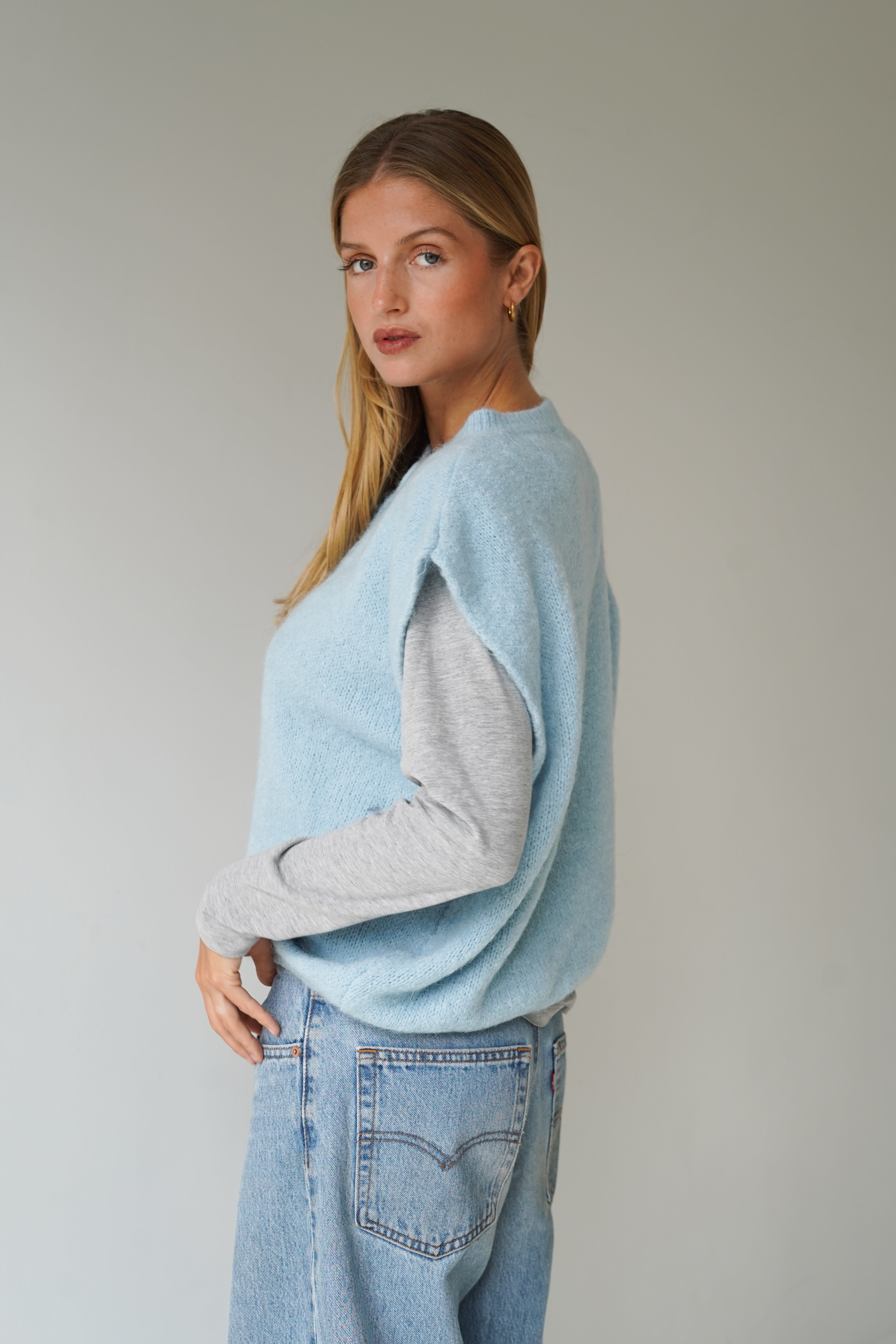 Bea Cardigan Sleeveless Pastel Blue-zoom-4
