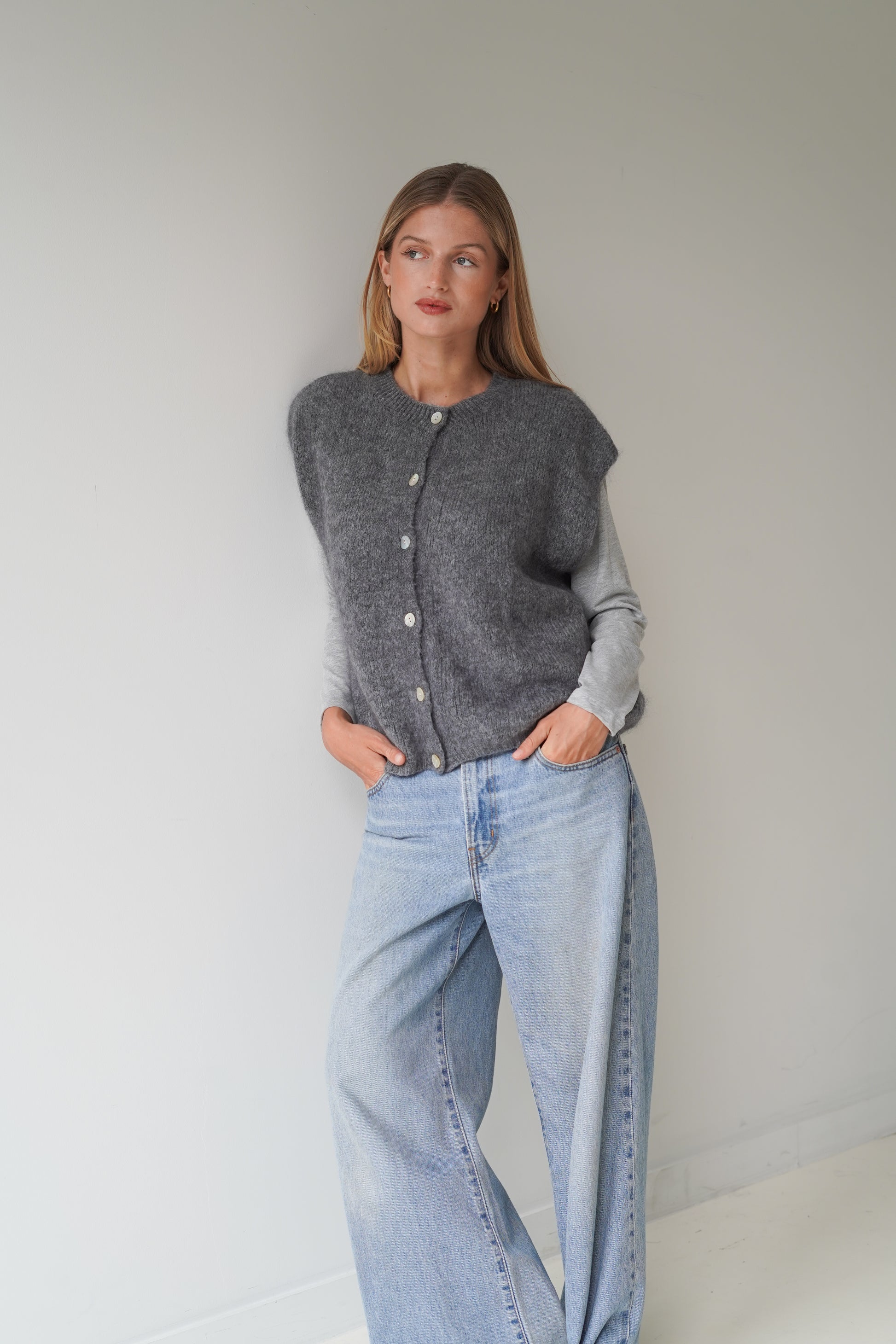 Bea Cardigan Sleeveless Grey-6
