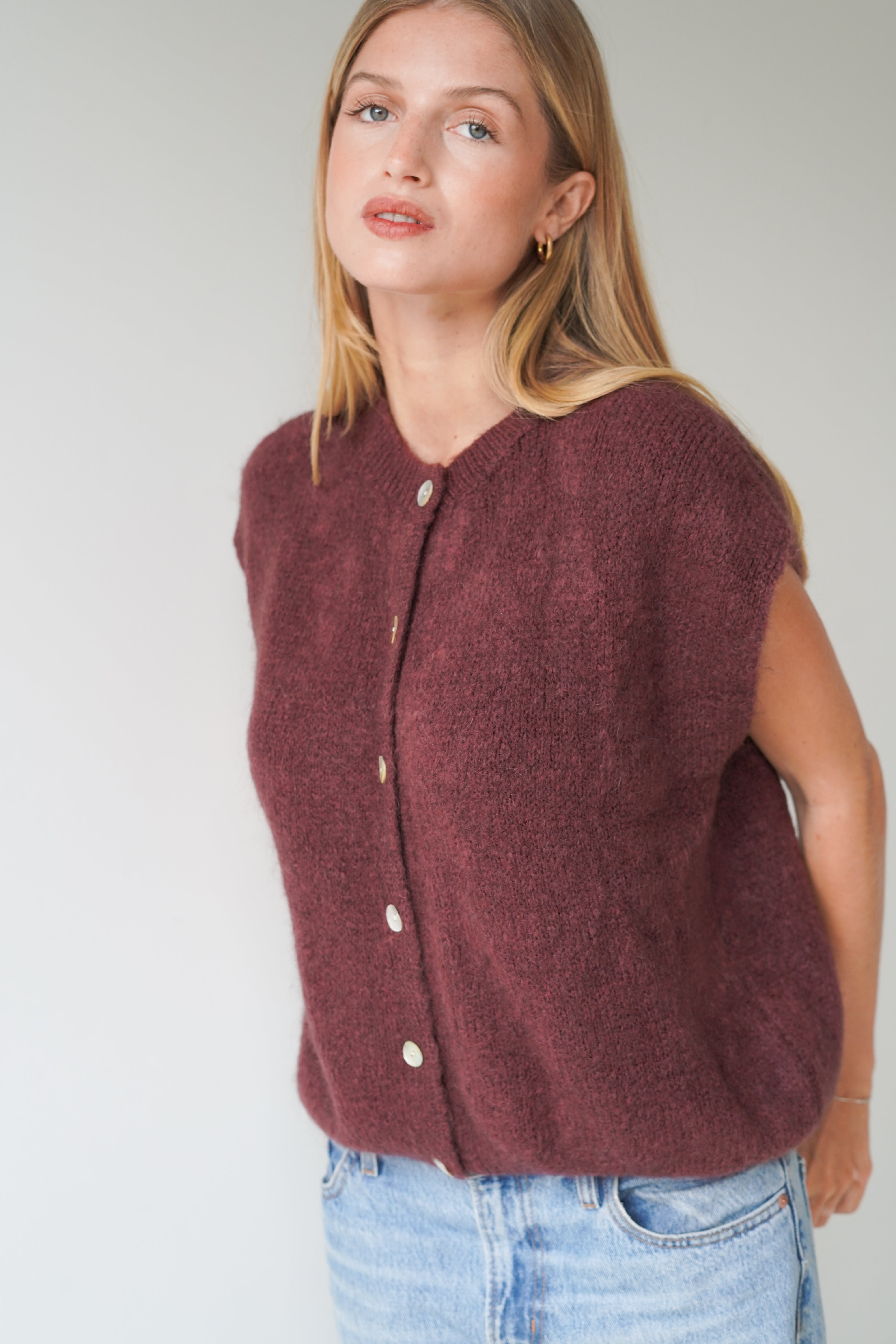 Bea Cardigan Sleeveless Chocolate-zoom-5