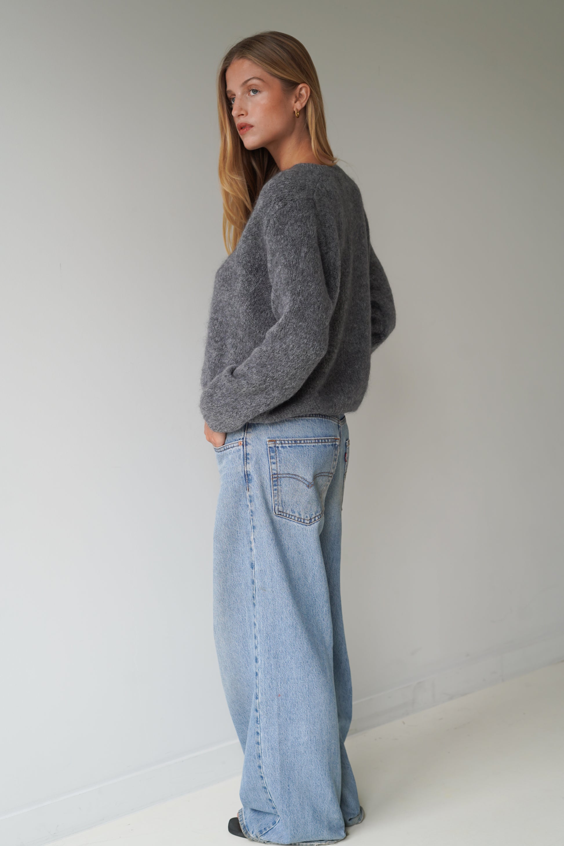 Beatrice Cardigan With Buttons Grey-5