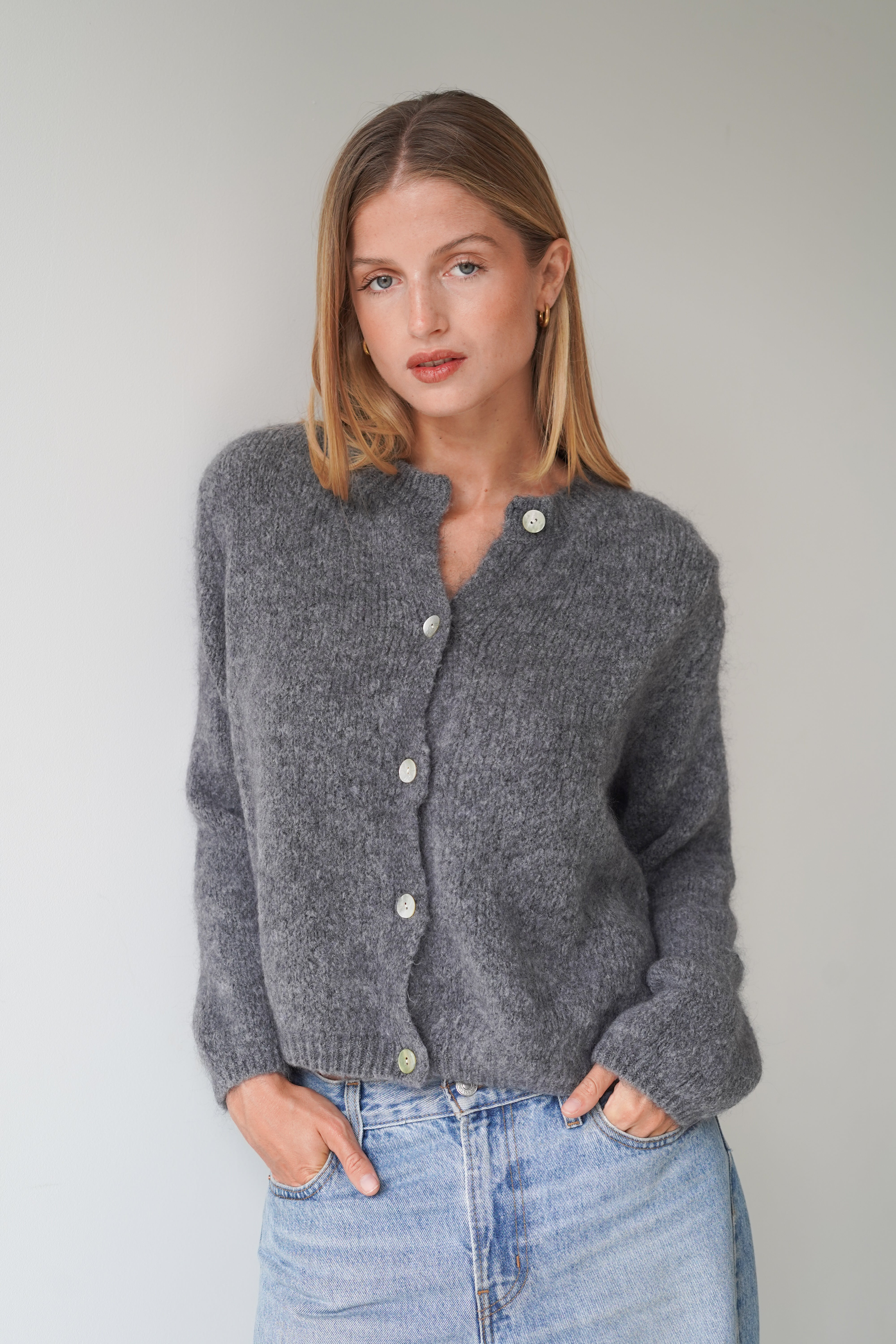 Beatrice Cardigan With Buttons Grey-zoom-1
