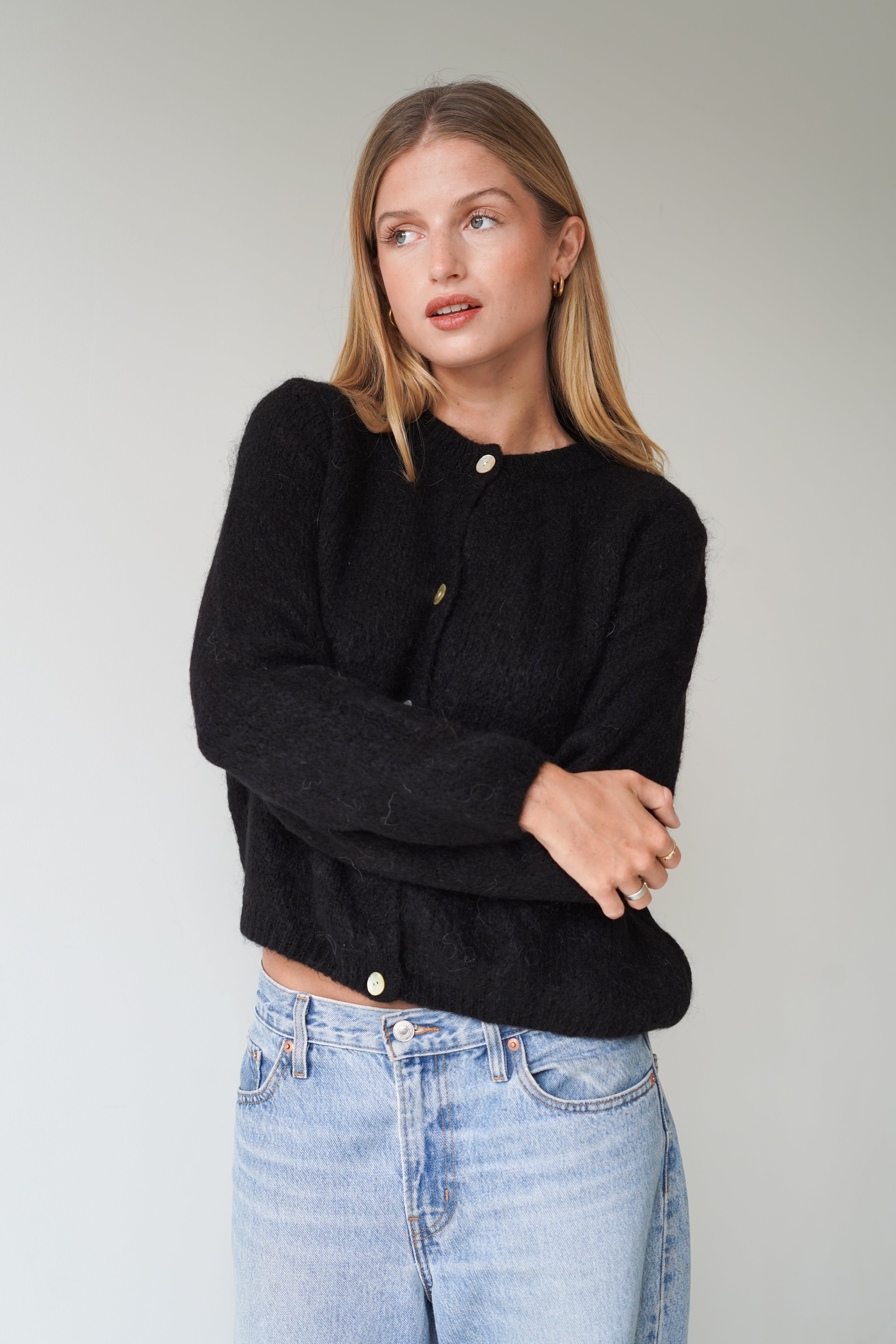 Beatrice Cardigan With Buttons Black-zoom-5
