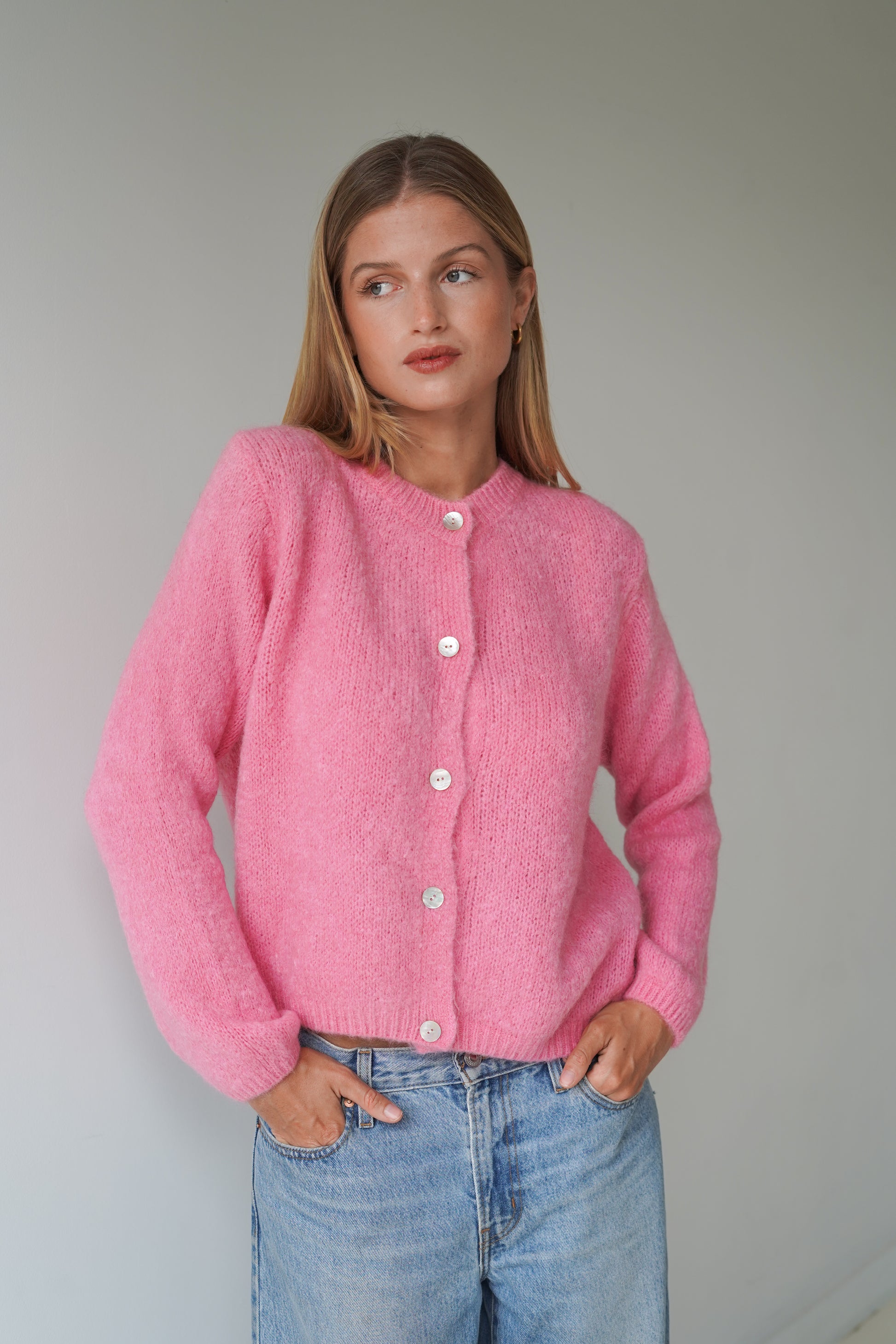 Beatrice Cardigan With Buttons Candy Pink-3
