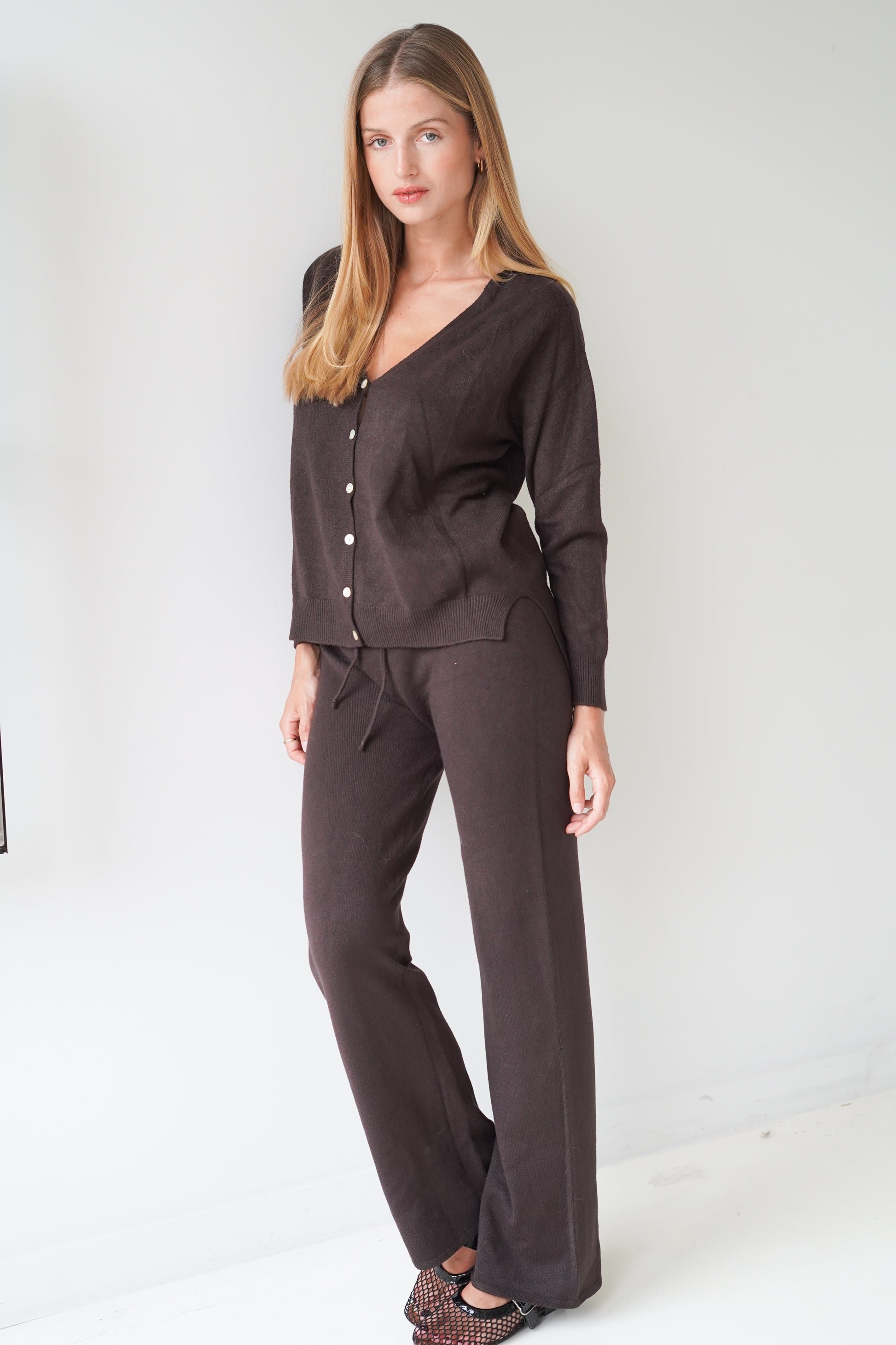 Jessica Cardigans With Buttons Chocolate-2