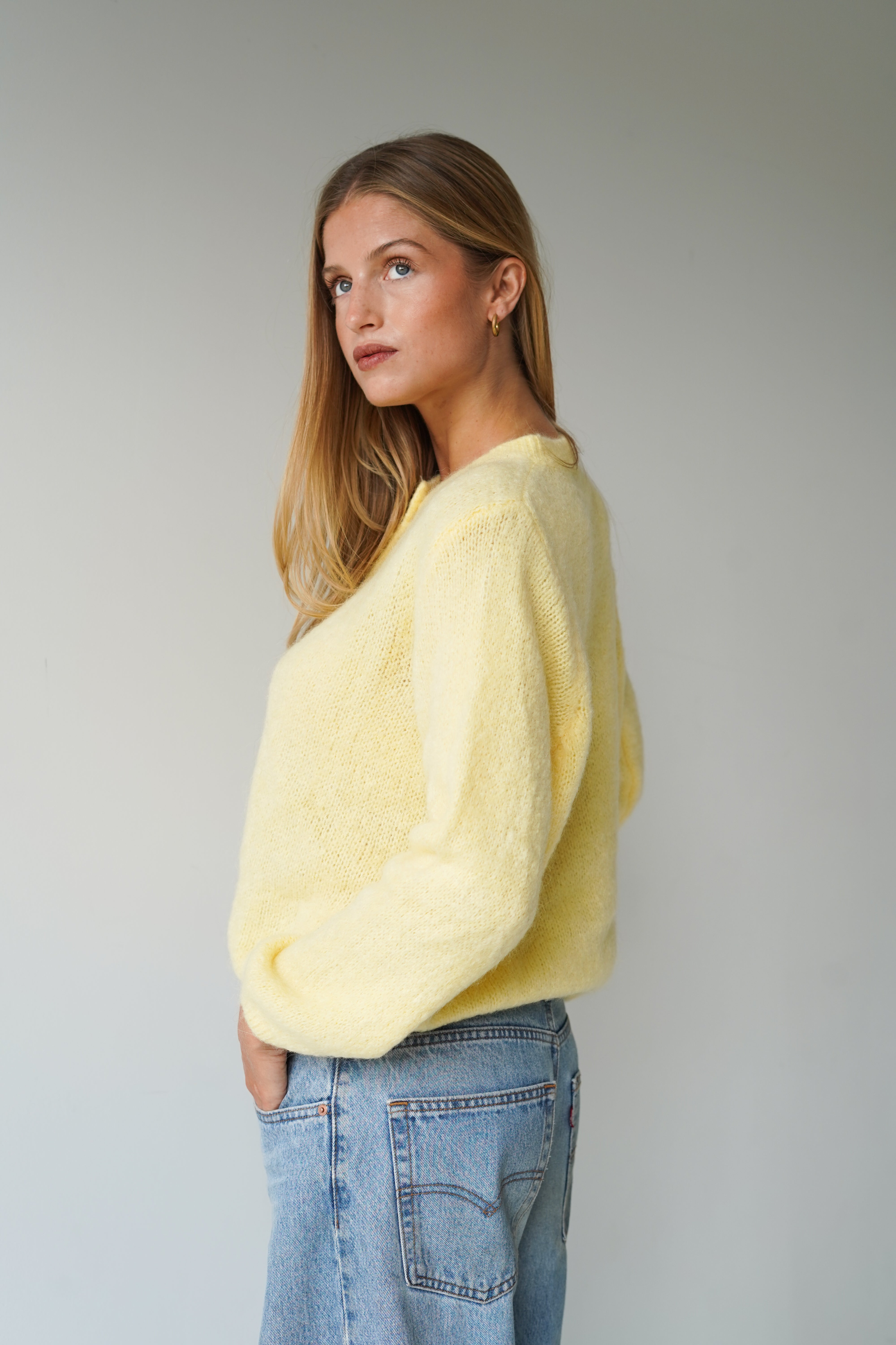 Beatrice Cardigan With Buttons Yellow-zoom-3