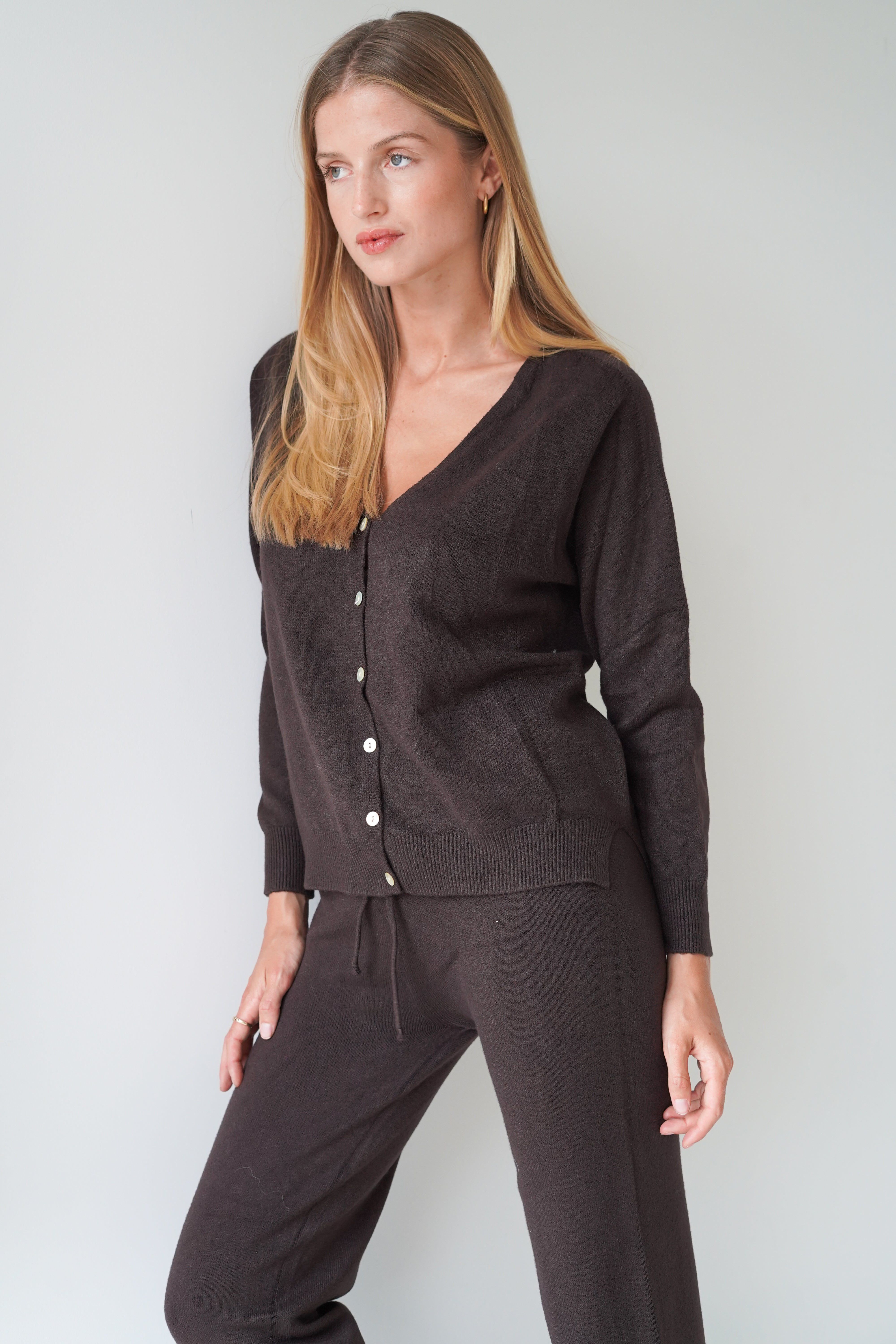 Jessica Cardigans With Buttons Chocolate-zoom-3
