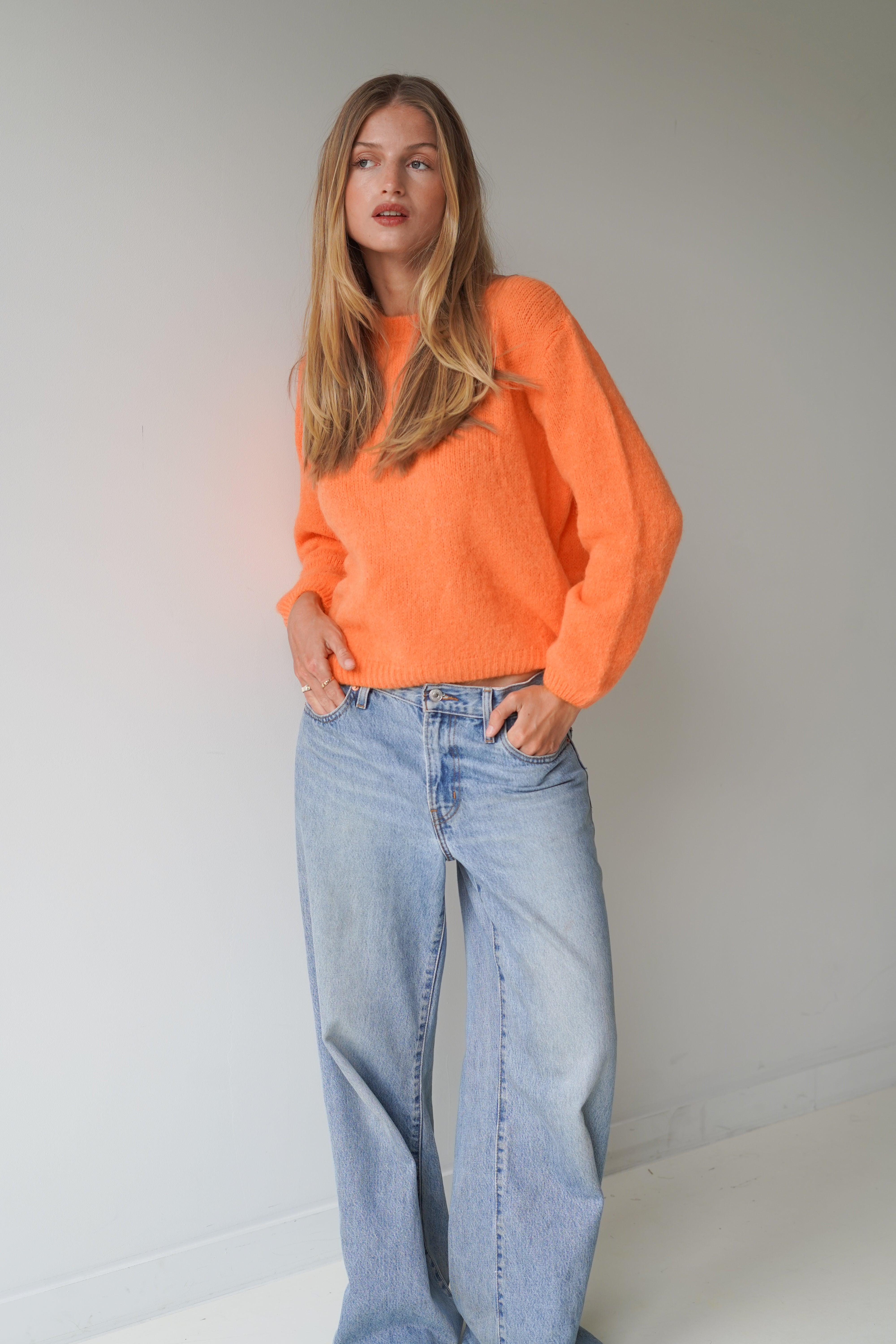 Sue Pullover Crew Neck Orange-zoom-5