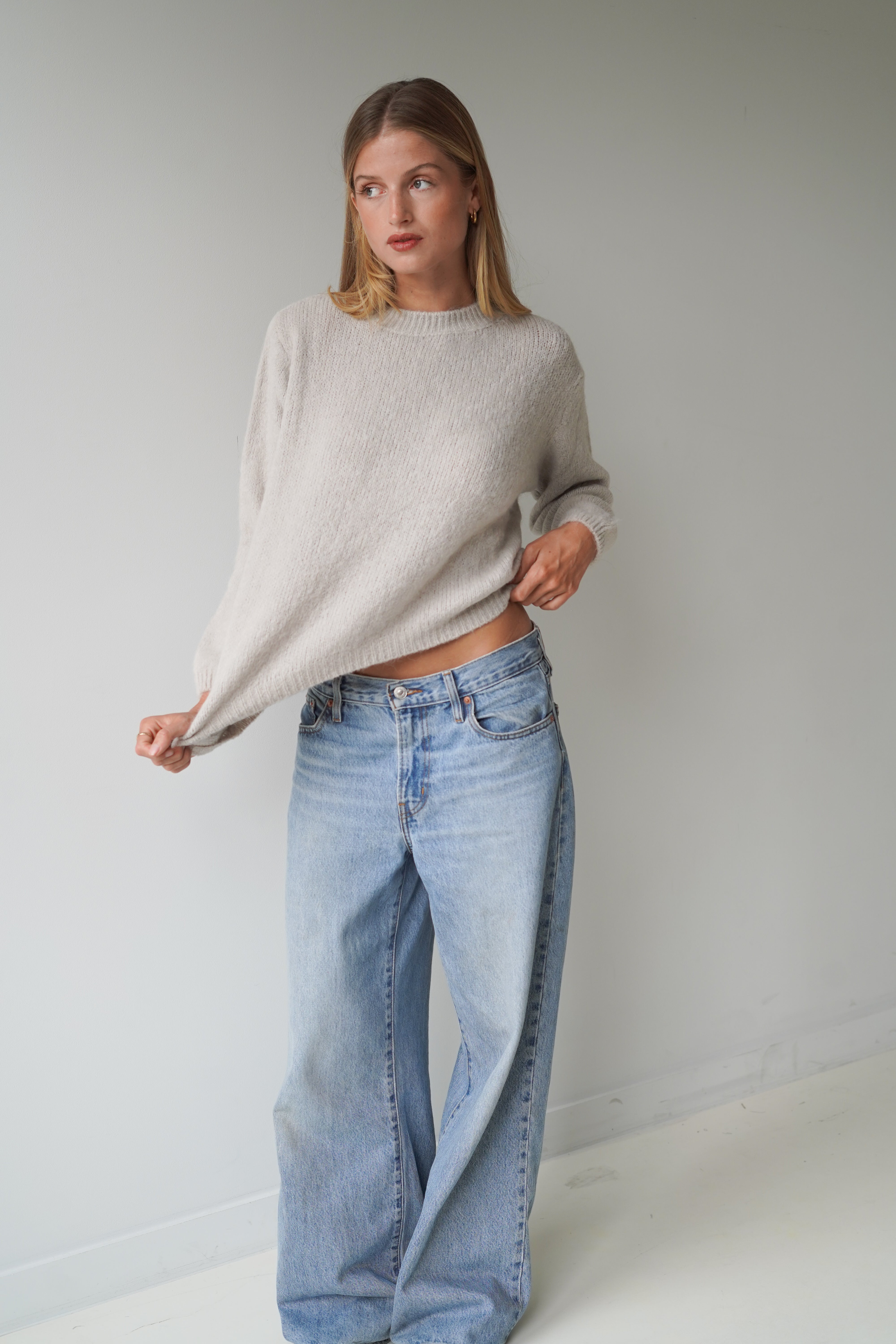Sue Pullover Crew Neck Sand-zoom-3