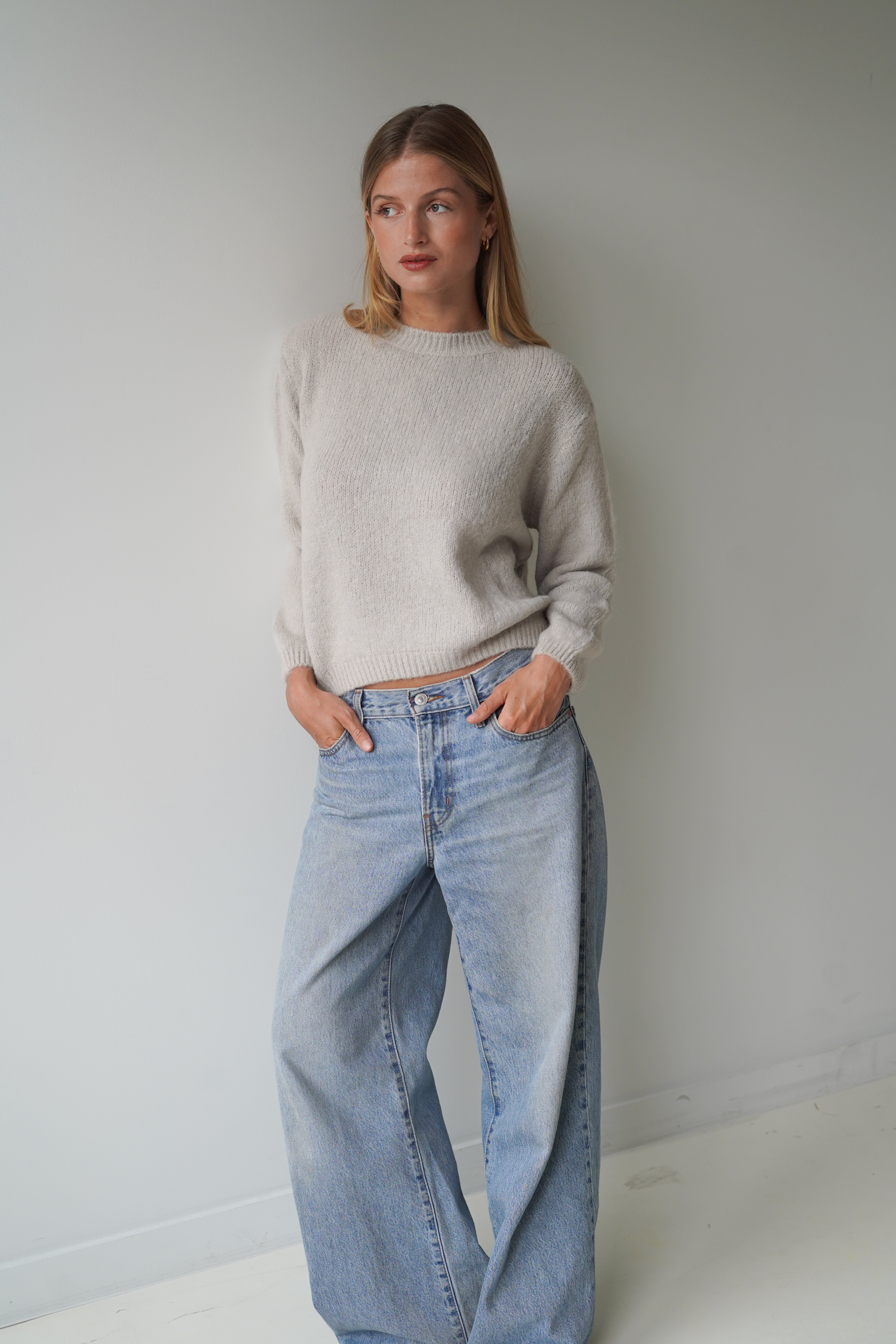 Sue Pullover Crew Neck Sand-zoom-5