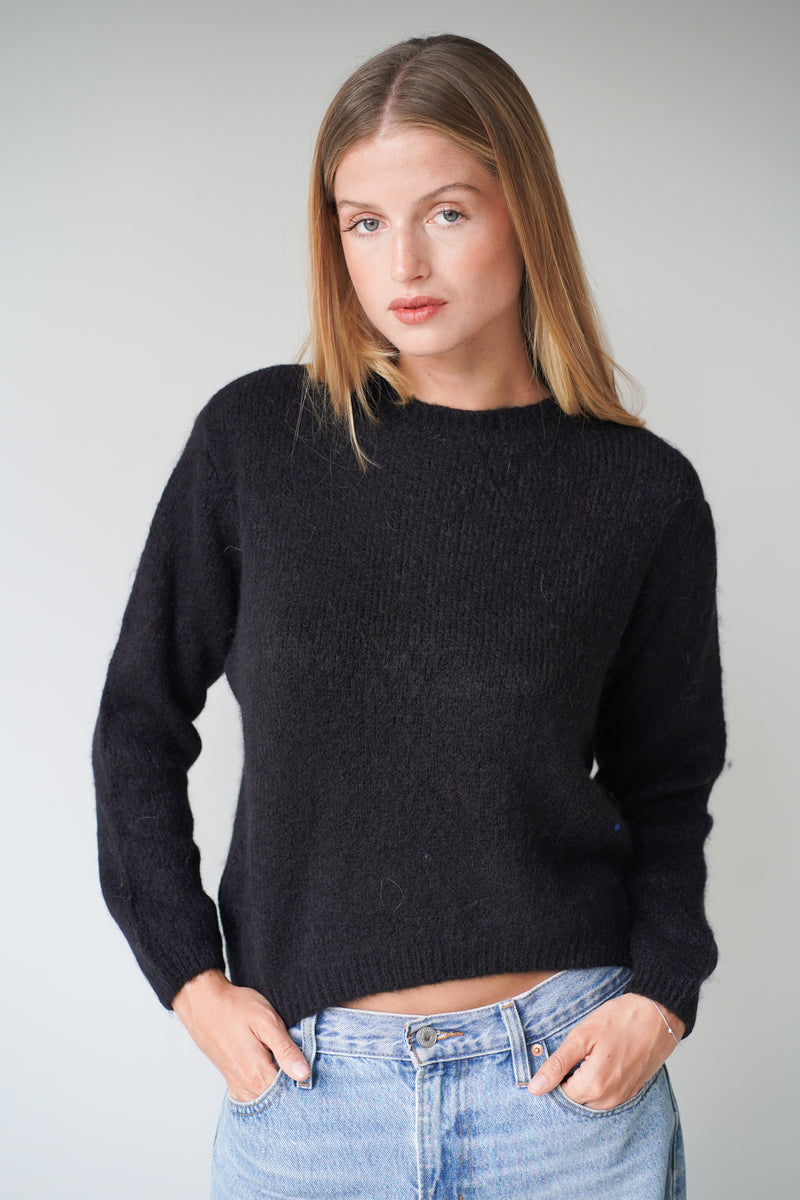 Sue Pullover Crew Neck Black-zoom-