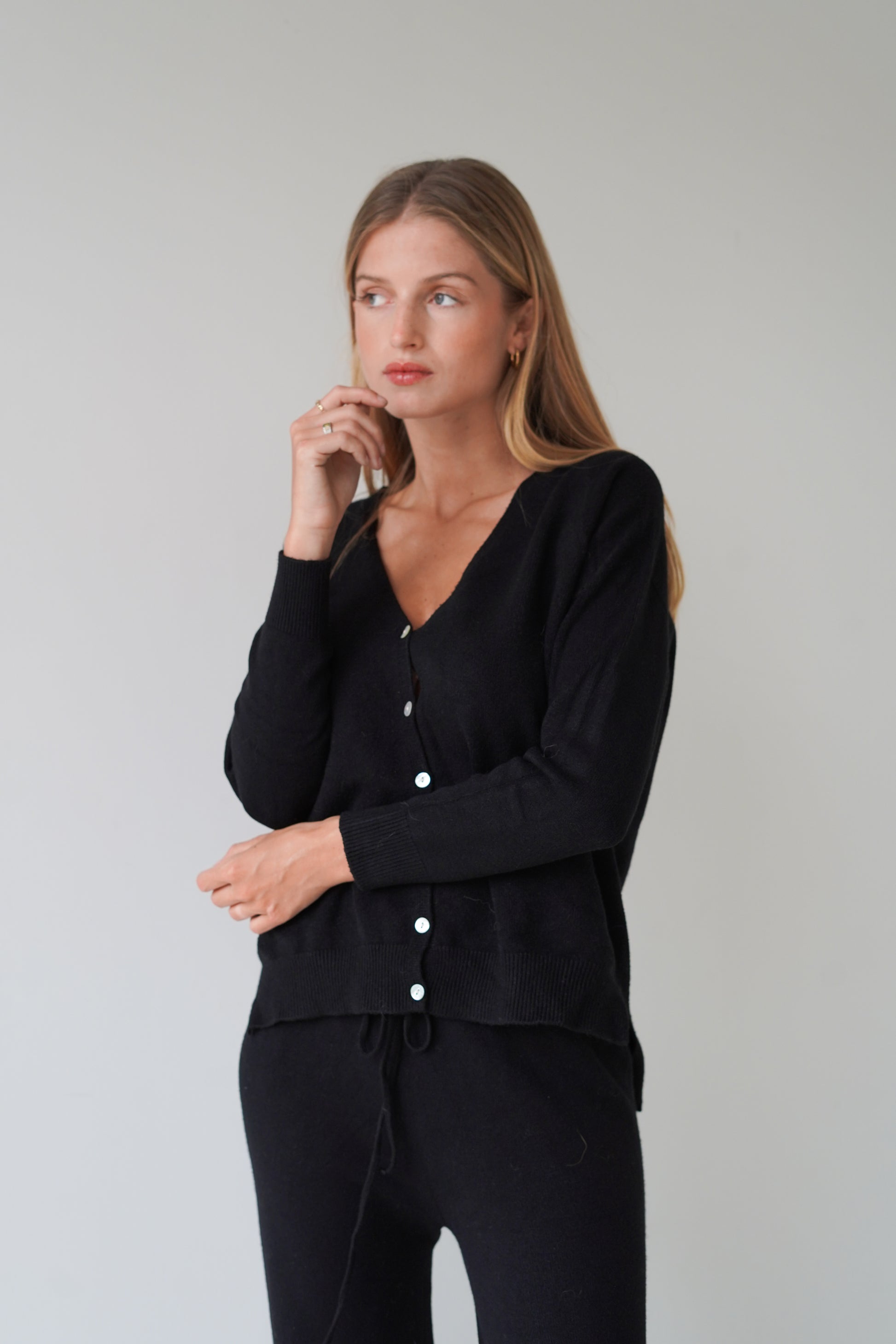 Jessica Cardigans With Buttons Black-1