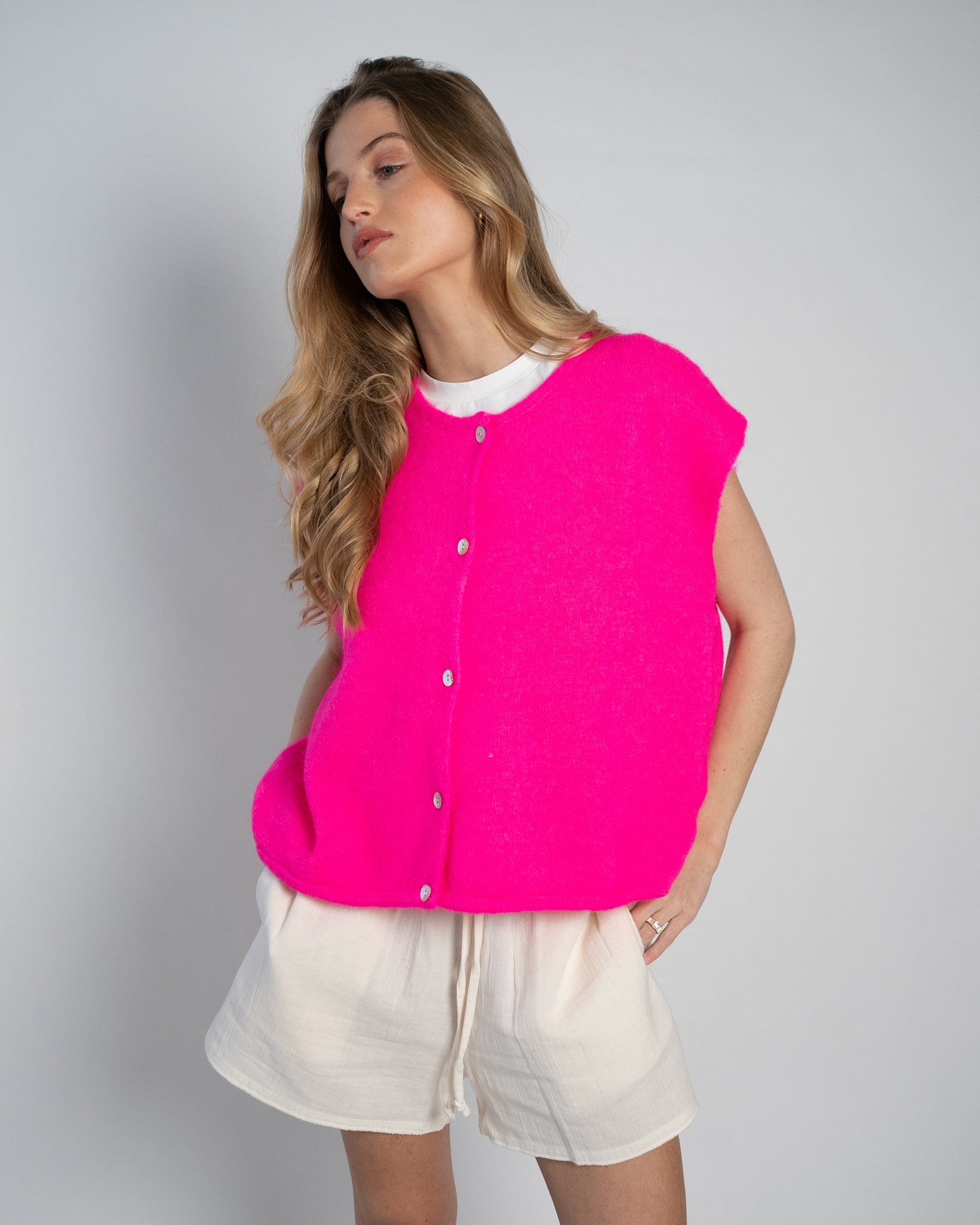 Demi Sleeveless Round Neck Neon Pink-4