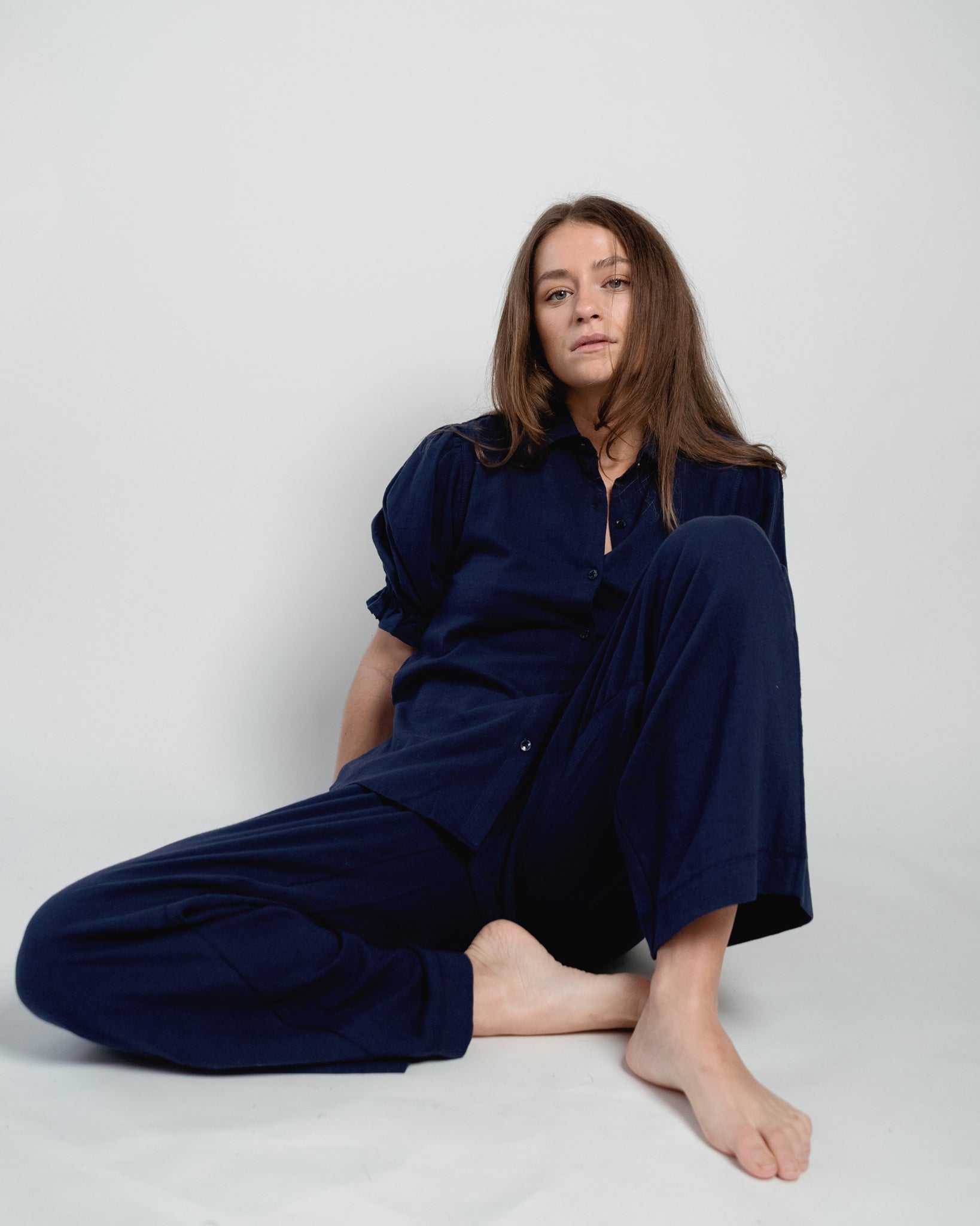 Veronique Blouse Puff Sleeve Linen Navy-zoom-3