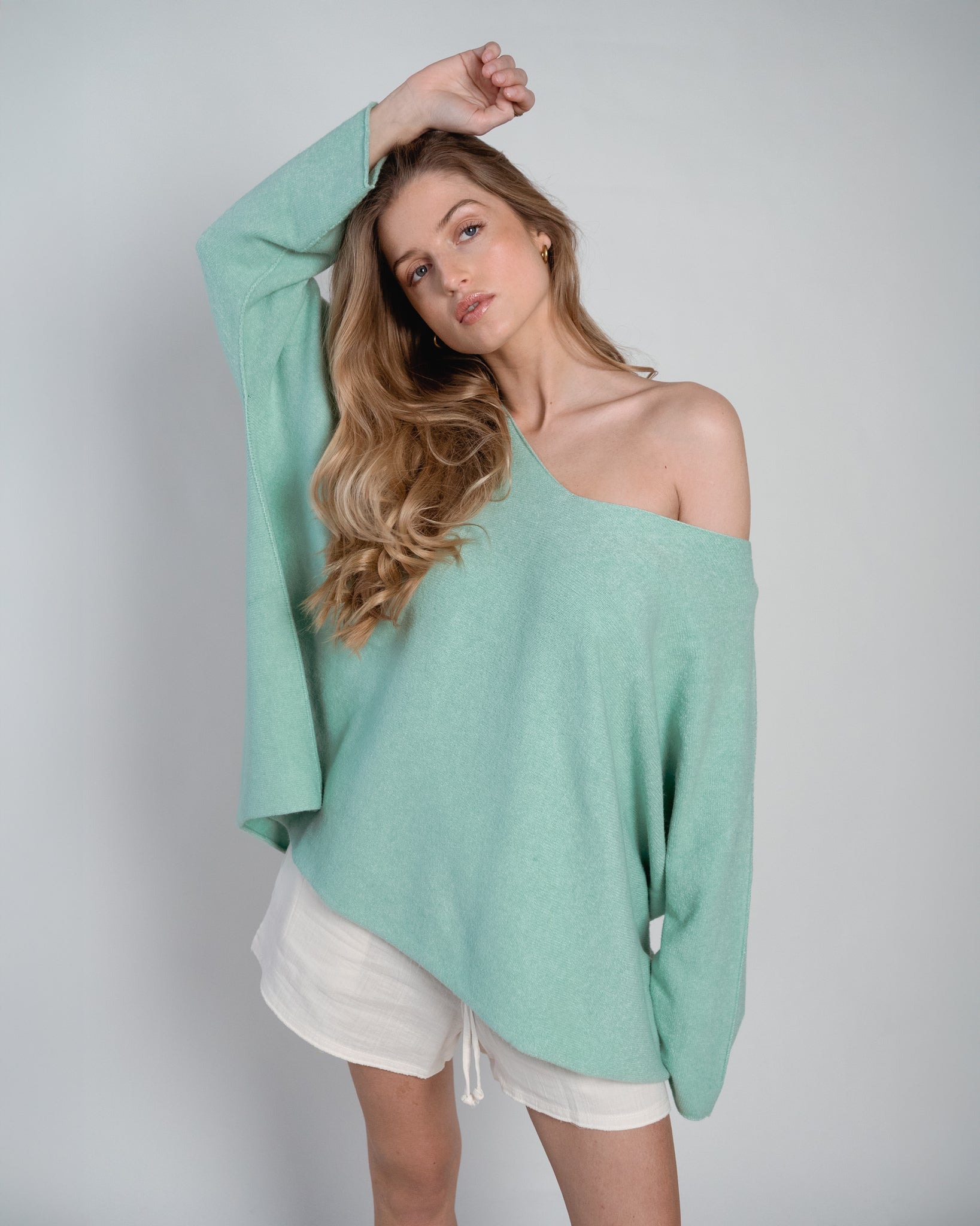 Laura Pullover V-Neck Oversized Mint-zoom-1