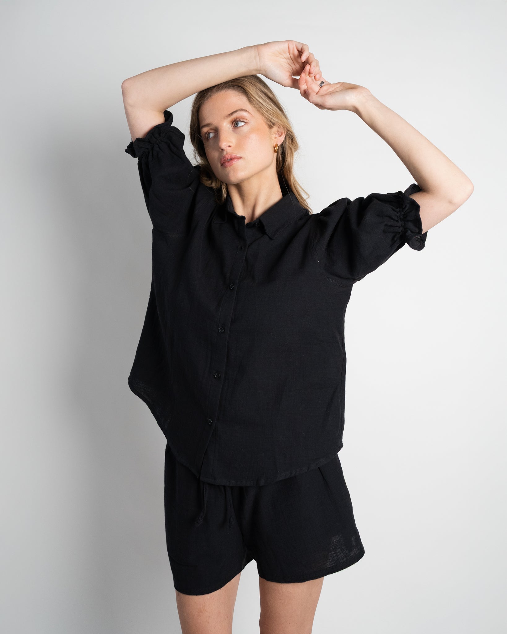 Sophie Blouse Puff Sleeve Tetra Black-1
