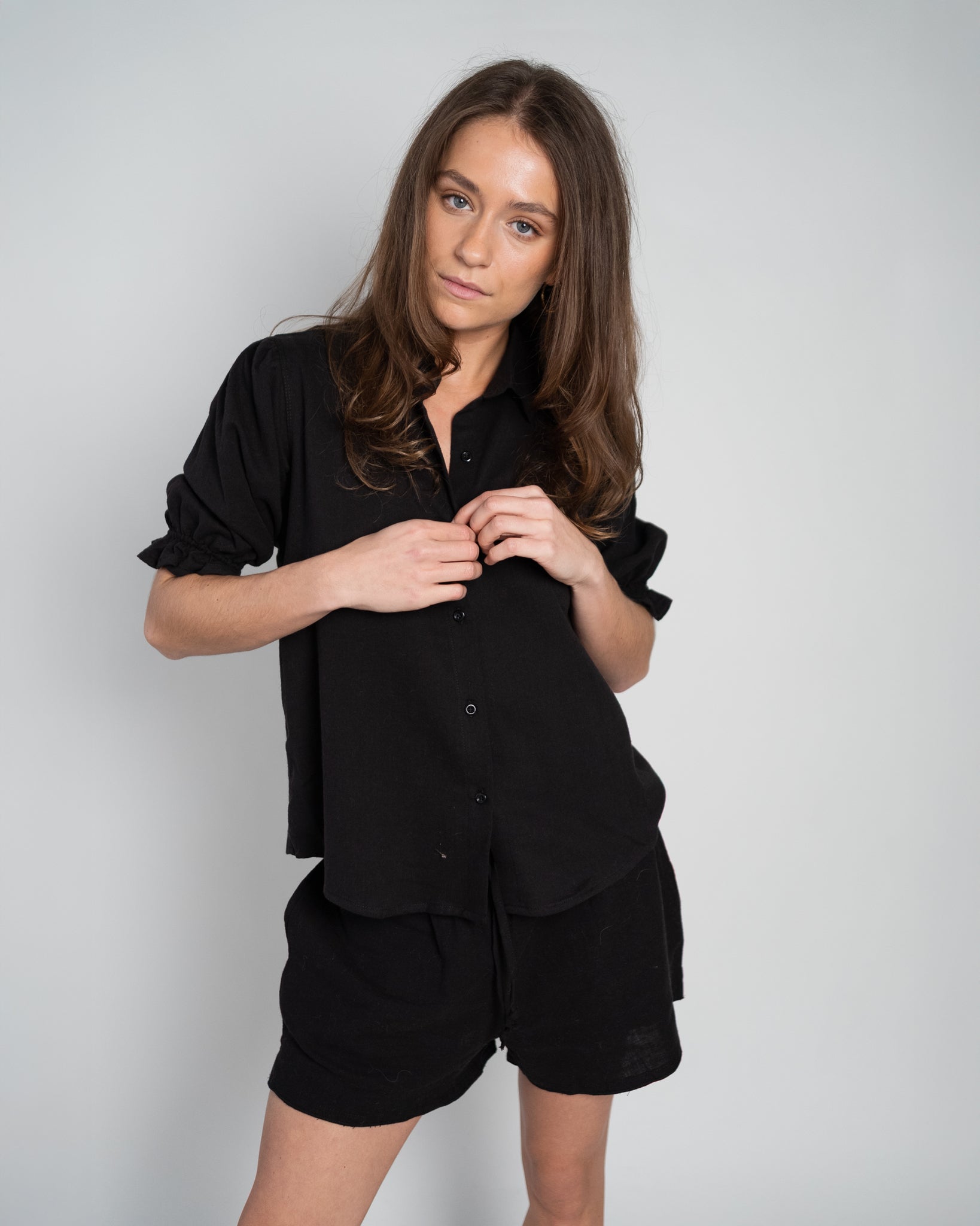 Veronique Blouse Puff Sleeve Linen Black-zoom-3