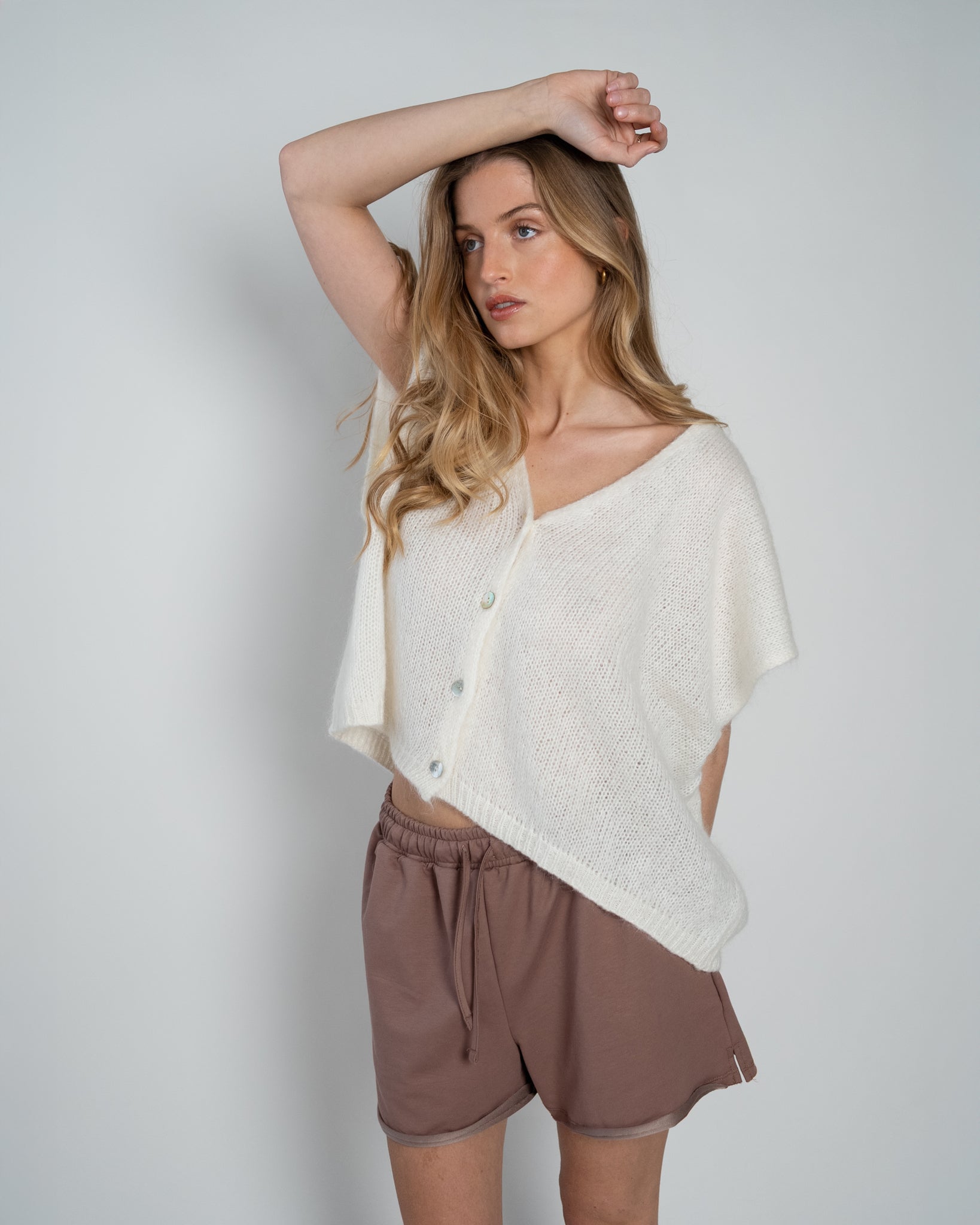 Elli Sleeveless V-Neck Off White-4