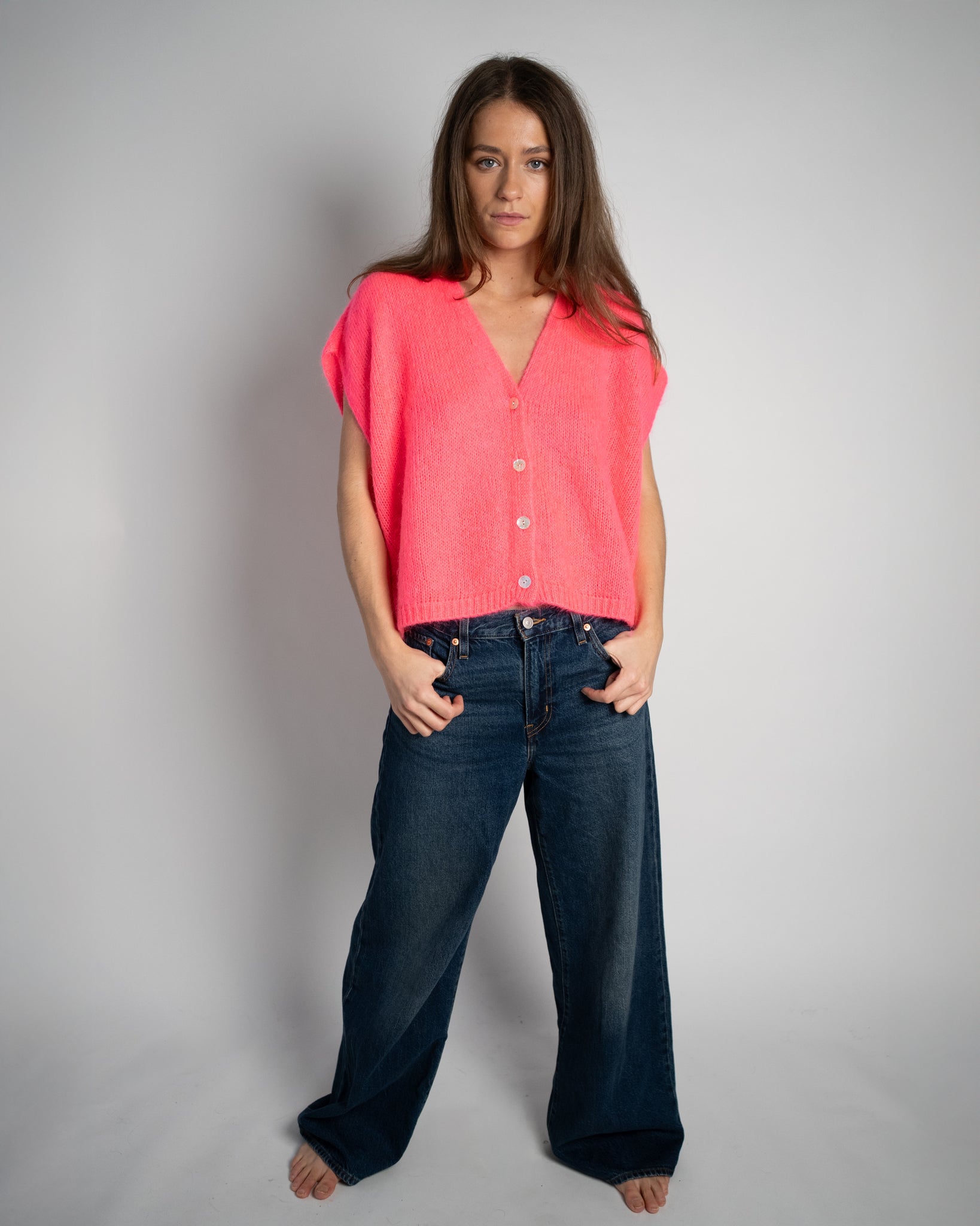 Elli Sleeveless V-Neck Coral-4