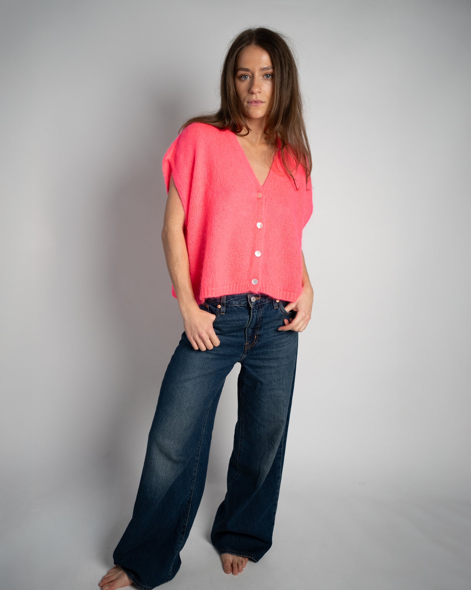 Elli Sleeveless V-Neck Coral