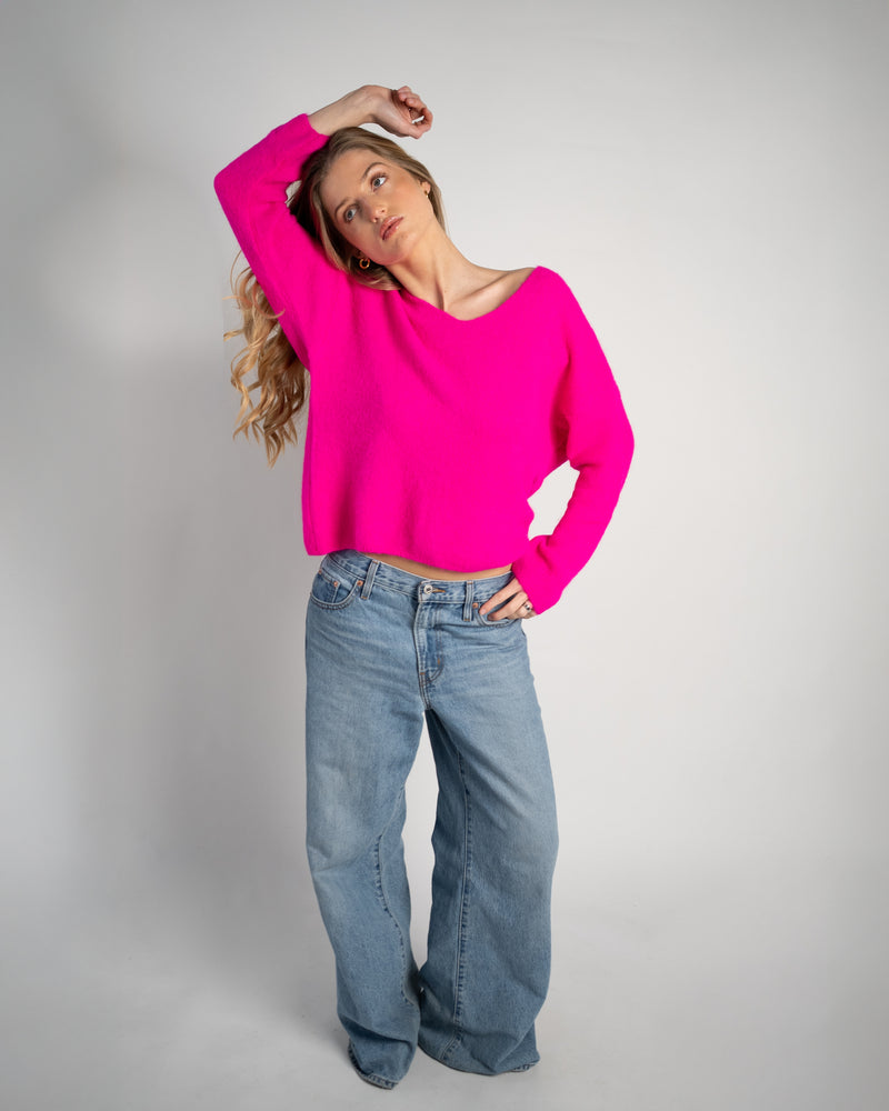 Bibi Pullover V-Neck Neon Pink-zoom-