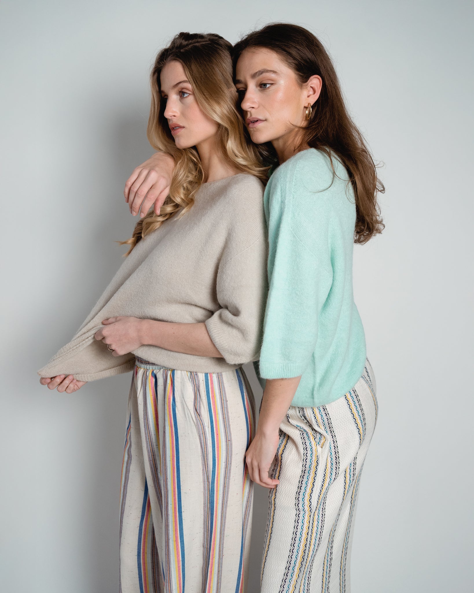 Annabelle Pullover Short Sleeve Sand-2